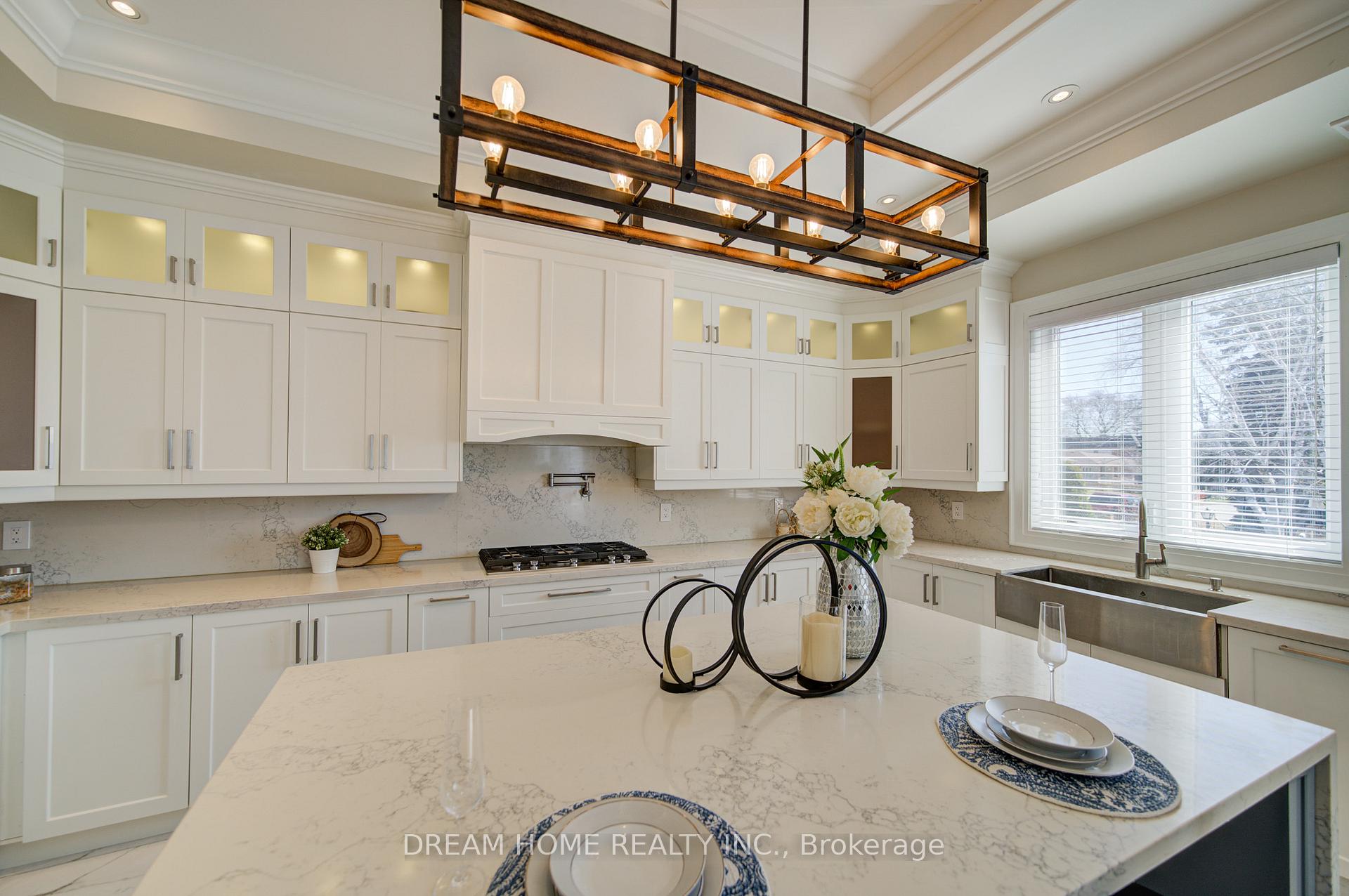 Photo 19 of 476 Tennyson Drive, Oakville, West — HOMEH