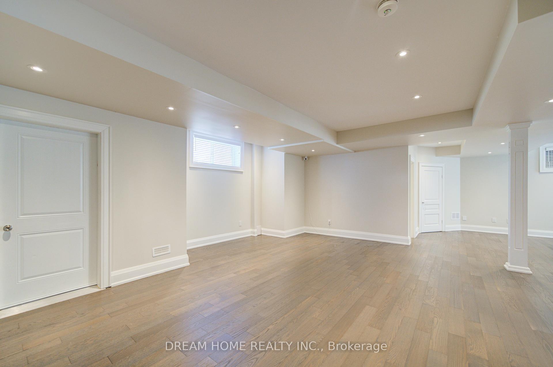 Photo 42 of 476 Tennyson Drive, Oakville, West — HOMEH