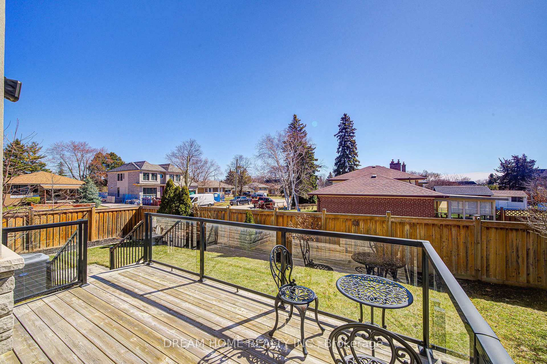 Photo 49 of 476 Tennyson Drive, Oakville, West — HOMEH