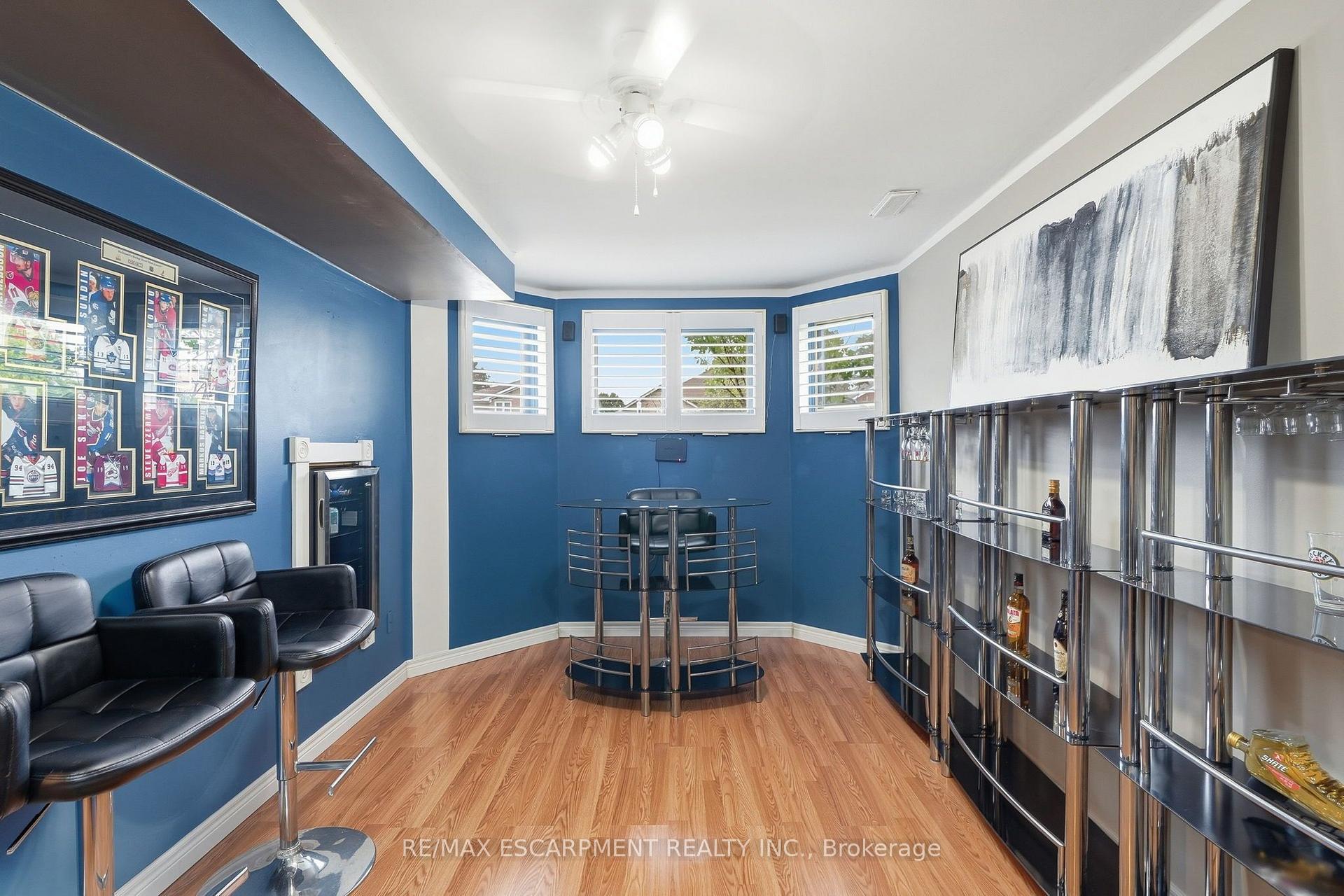 Photo 26 of 94 Kent Road, Brantford, Greenbrier — HOMEH