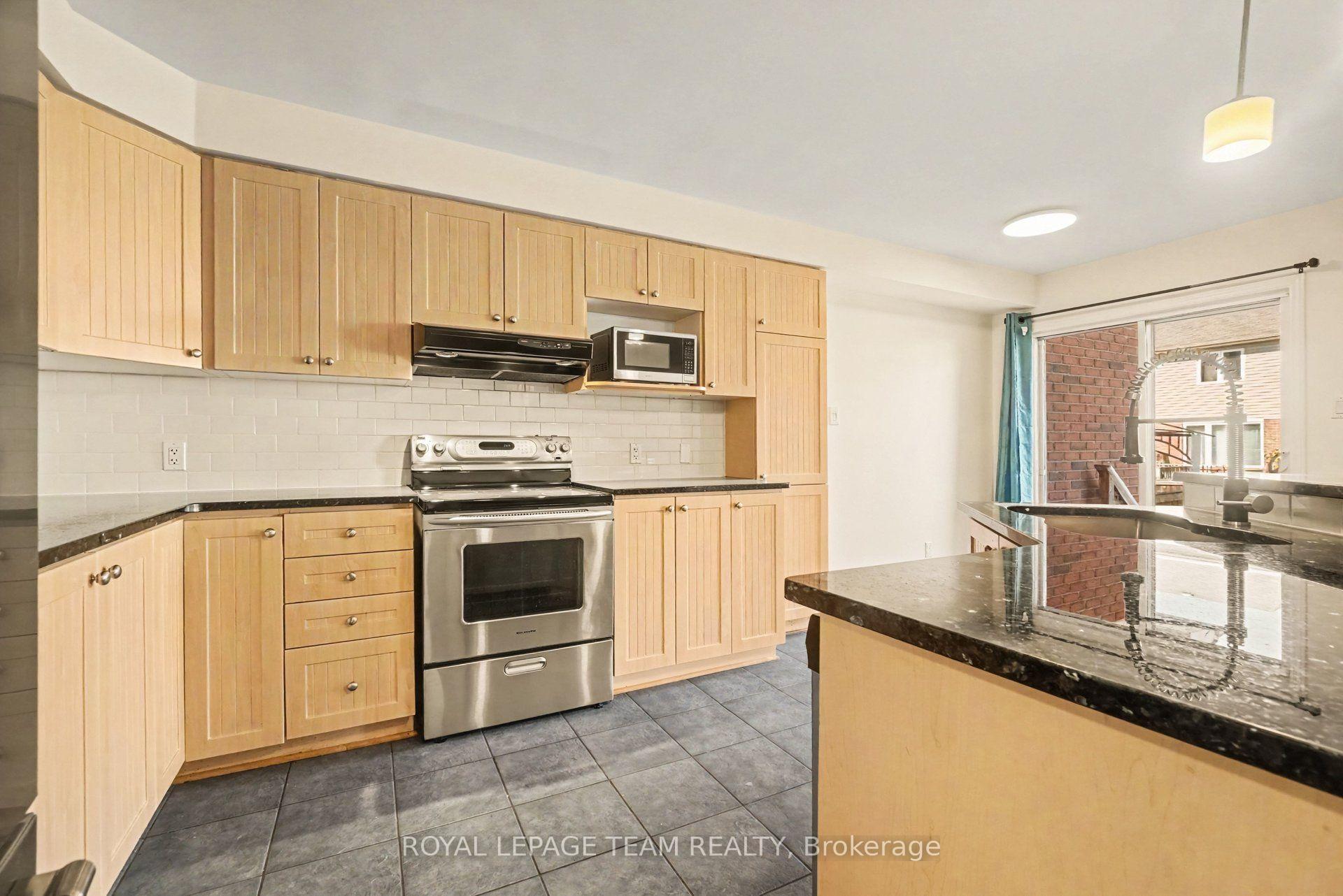 Photo 38 of 4419 Goldeneye Way, Ottawa, Riverside South/Gloucester Glen — HOMEH