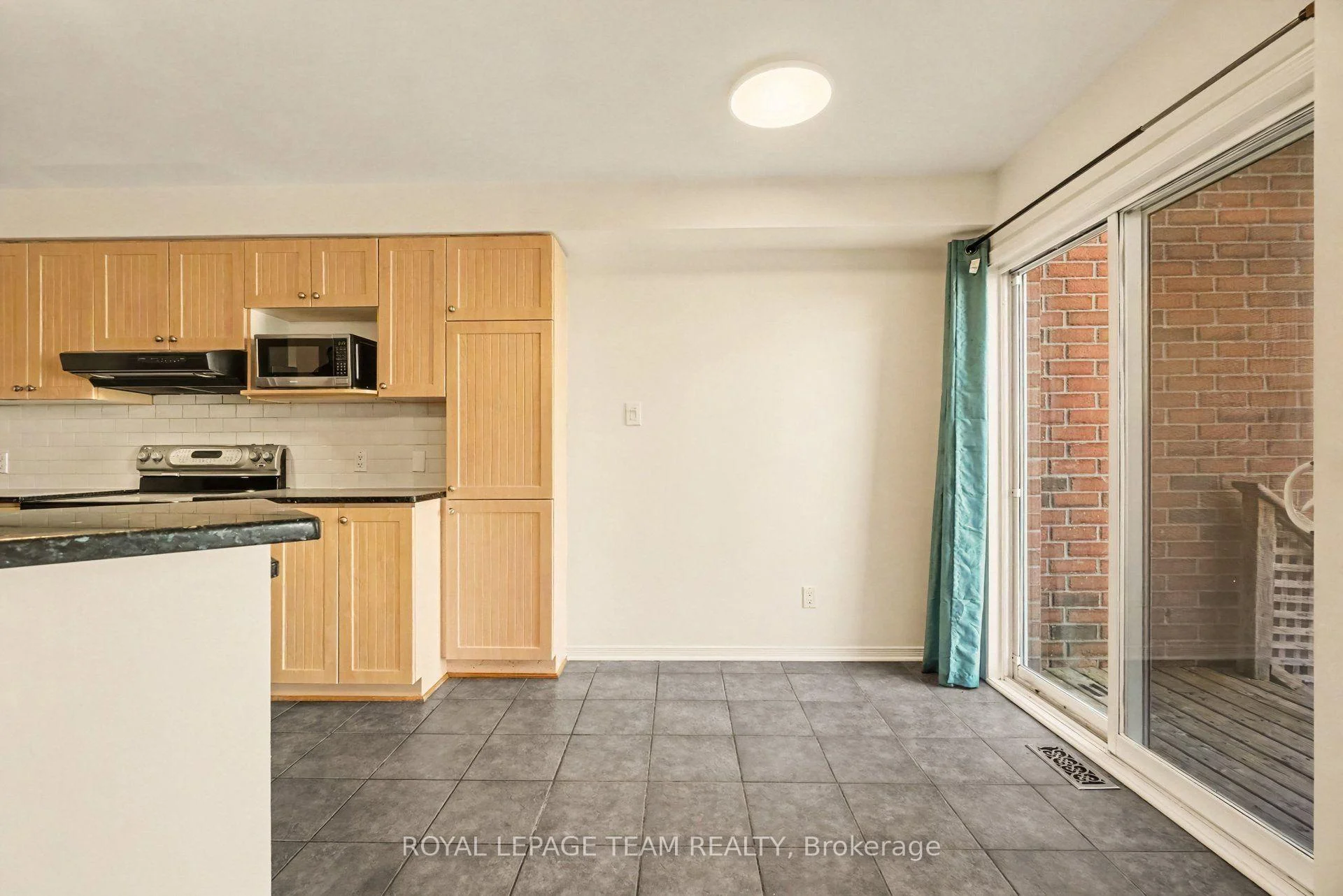 Photo 42 of 4419 Goldeneye Way, Ottawa, Riverside South/Gloucester Glen — HOMEH