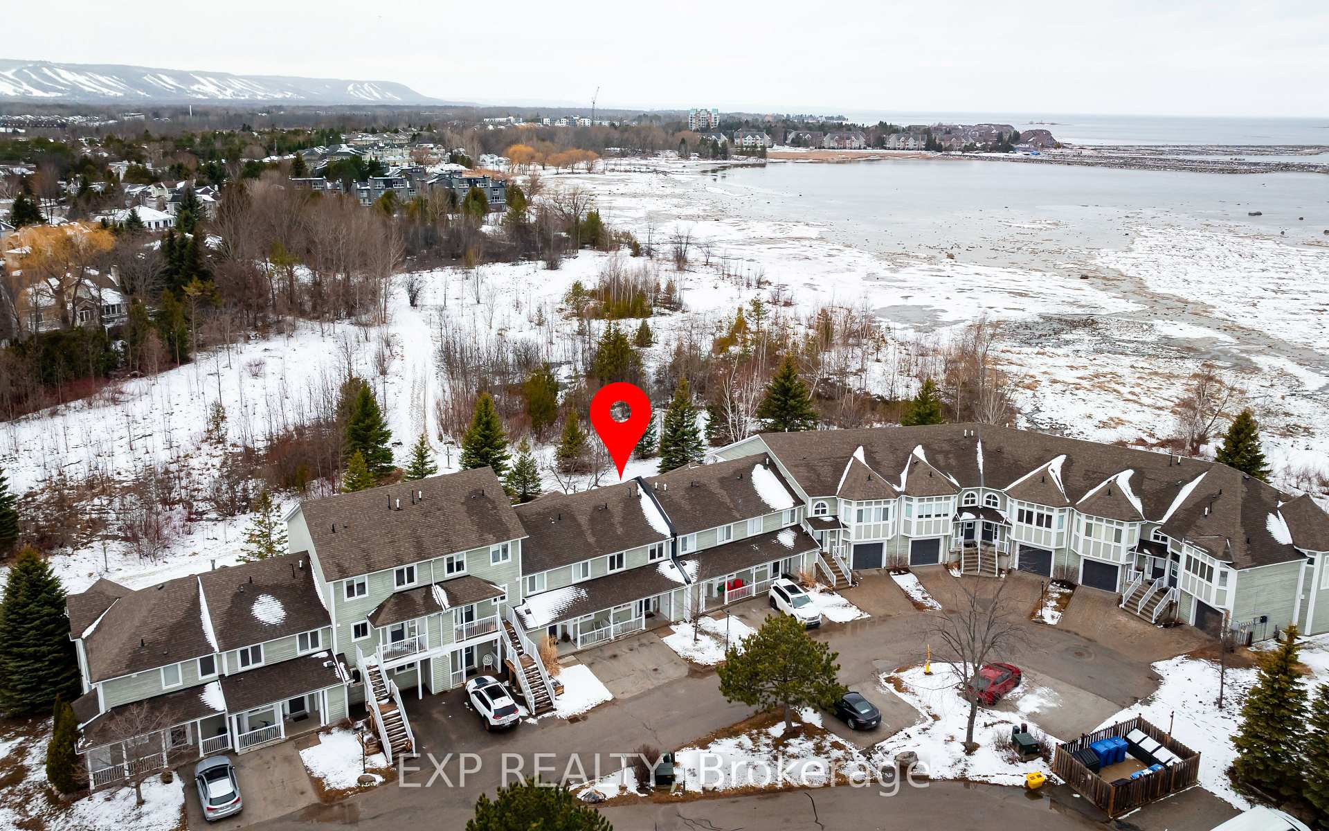 Photo 37 of 22 Cranberry Surf, Collingwood — HOMEH