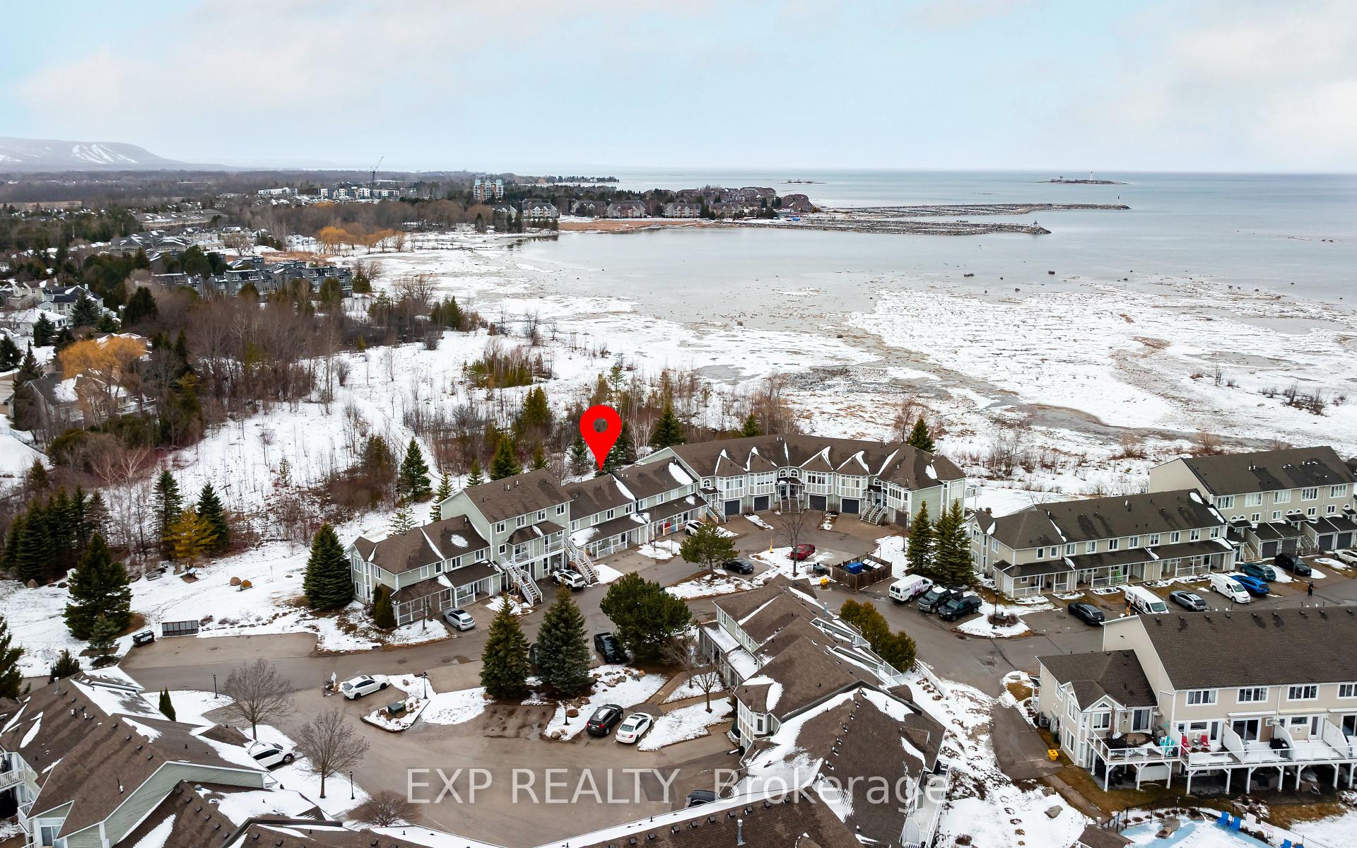 Photo 42 of 22 Cranberry Surf, Collingwood — HOMEH