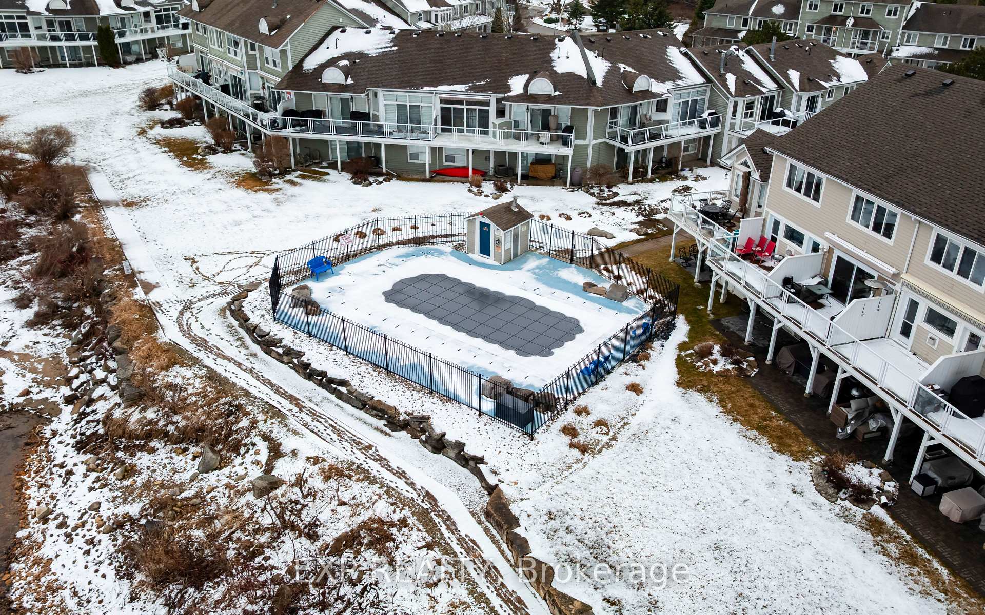 Photo 45 of 22 Cranberry Surf, Collingwood — HOMEH