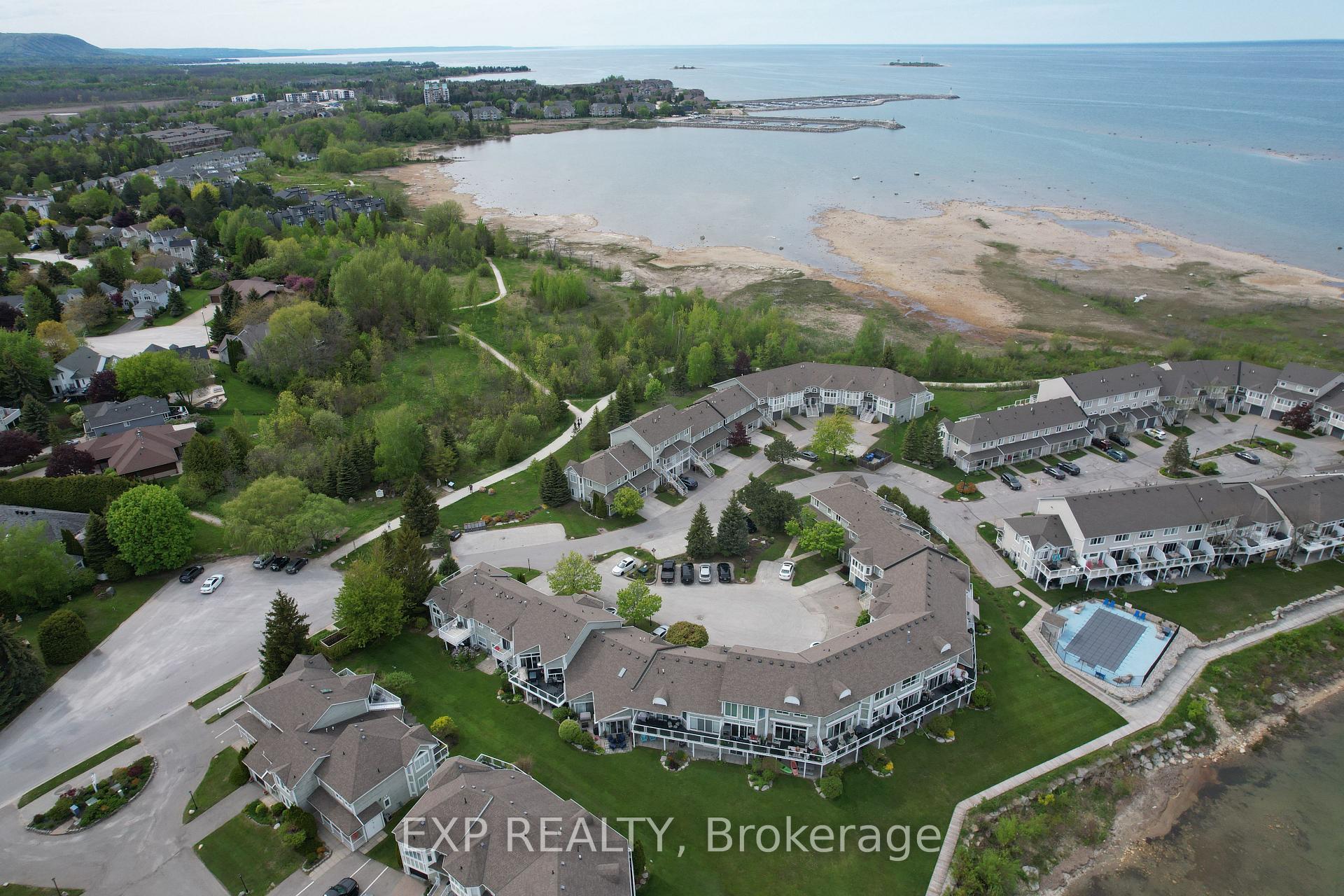 Photo 47 of 22 Cranberry Surf, Collingwood — HOMEH