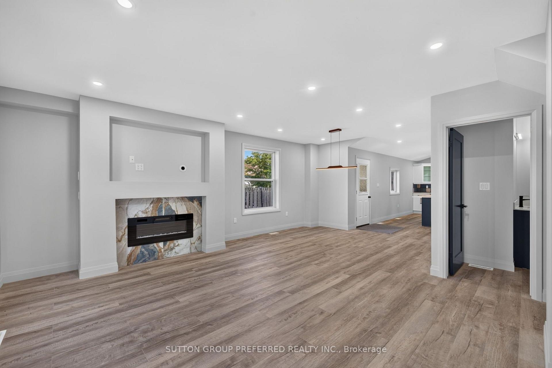 Photo 9 of 118 Delaware Street, London, East M — HOMEH