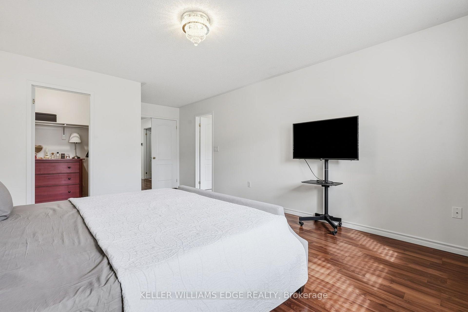 Photo 22 of 4828 Verdi Street, Burlington, Alton — HOMEH
