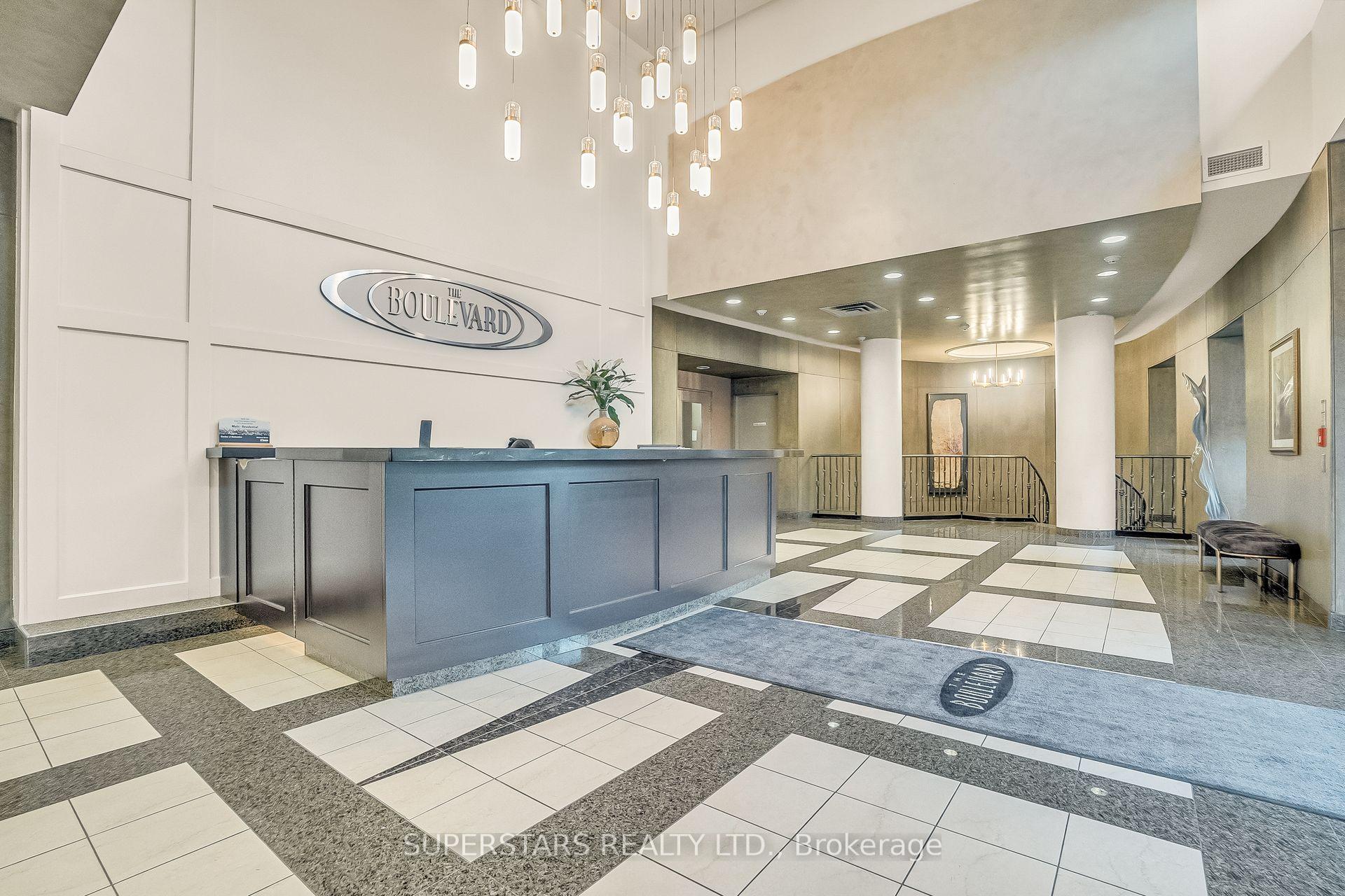 Photo 3 of Unit #2002, 188 Doris Avenue, North York, Willowdale East — HOMEH