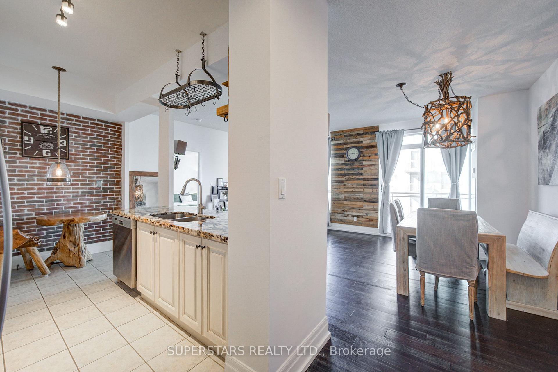 Photo 7 of Unit #2002, 188 Doris Avenue, North York, Willowdale East — HOMEH