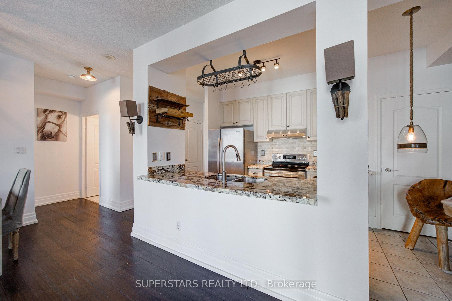 Photo 12 of Unit #2002, 188 Doris Avenue, North York, Willowdale East — HOMEH