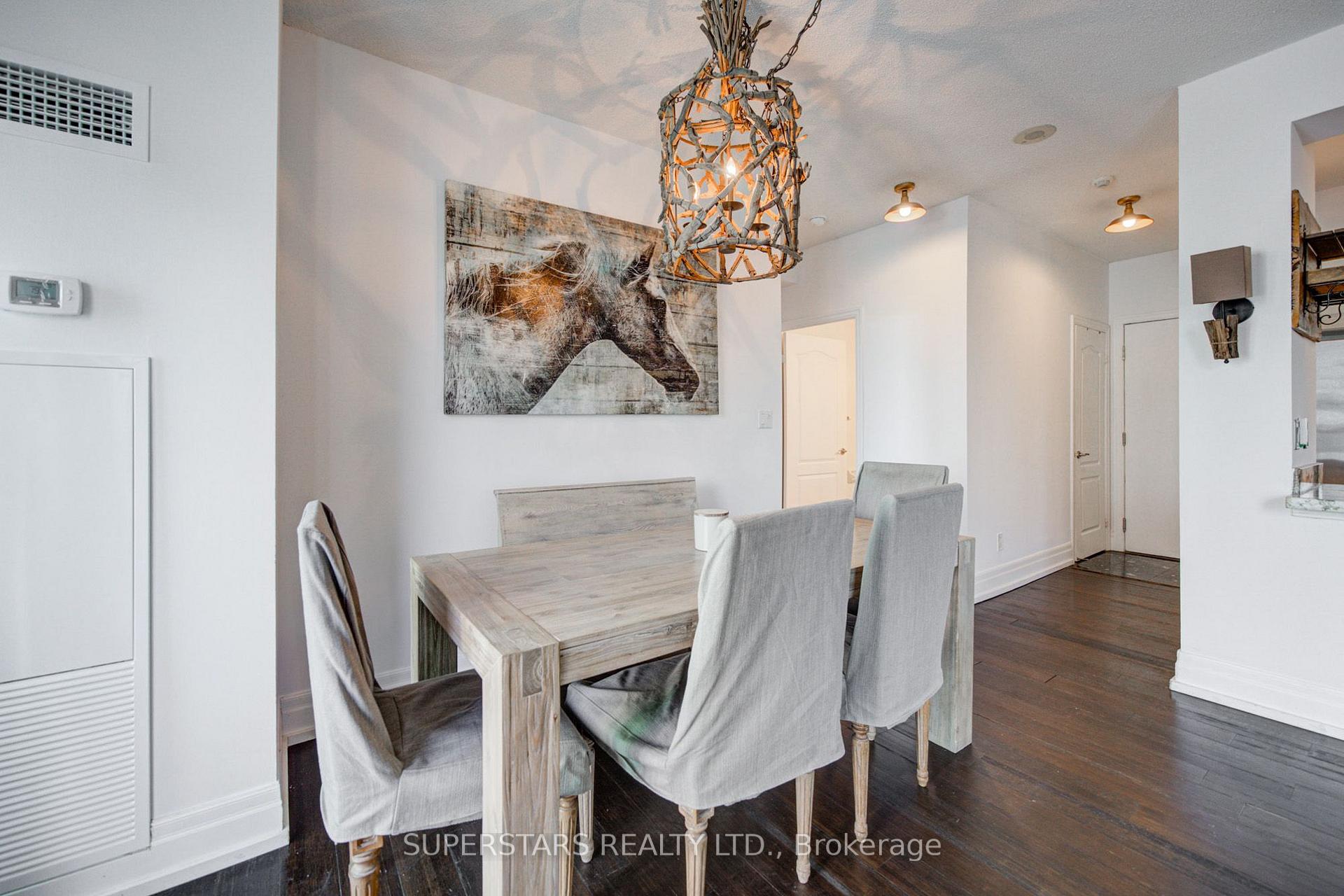 Photo 19 of Unit #2002, 188 Doris Avenue, North York, Willowdale East — HOMEH