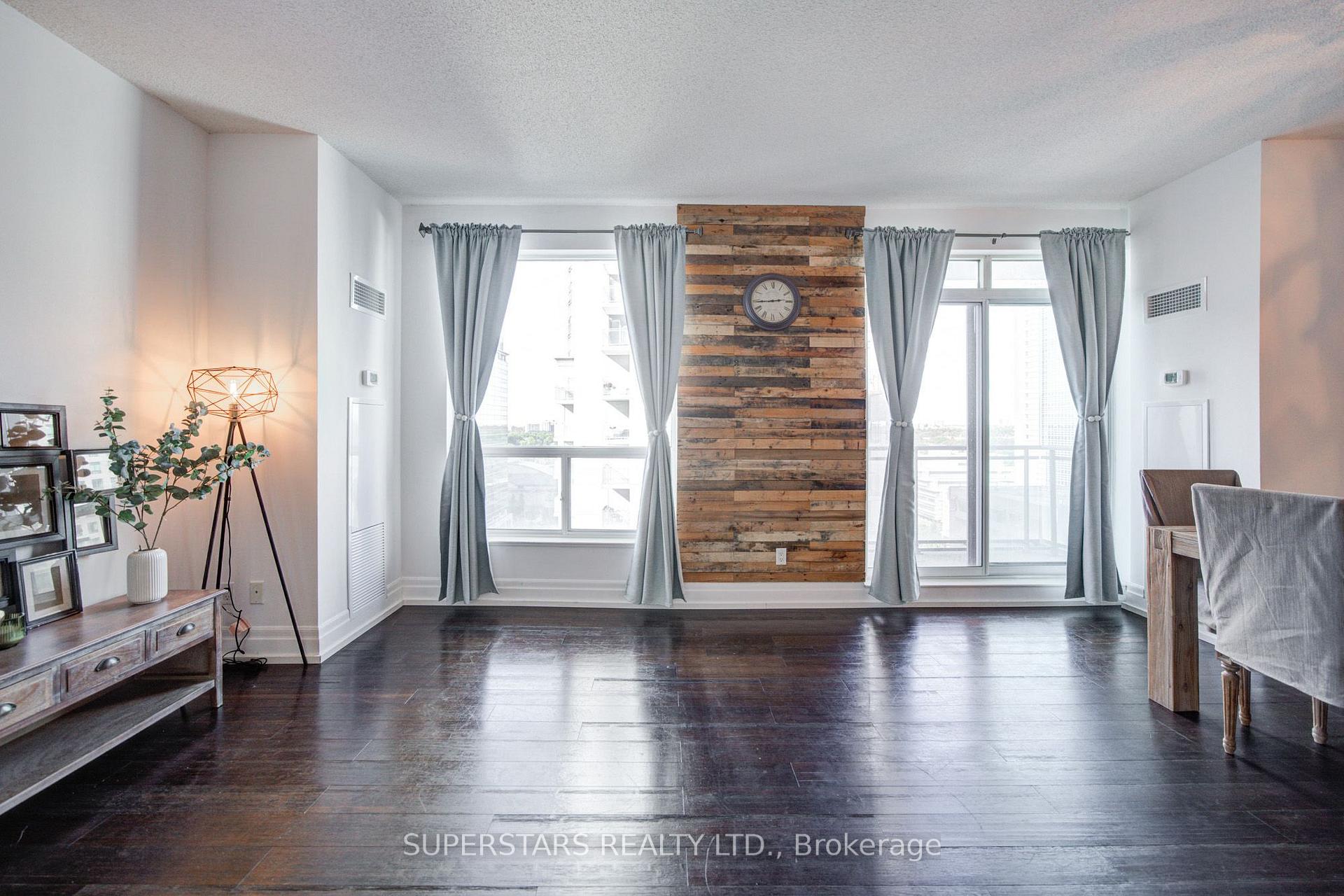 Photo 22 of Unit #2002, 188 Doris Avenue, North York, Willowdale East — HOMEH