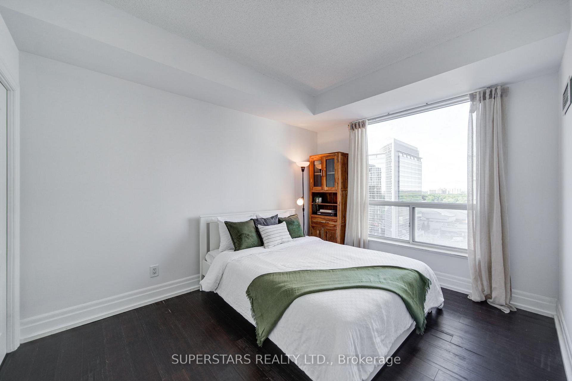 Photo 27 of Unit #2002, 188 Doris Avenue, North York, Willowdale East — HOMEH