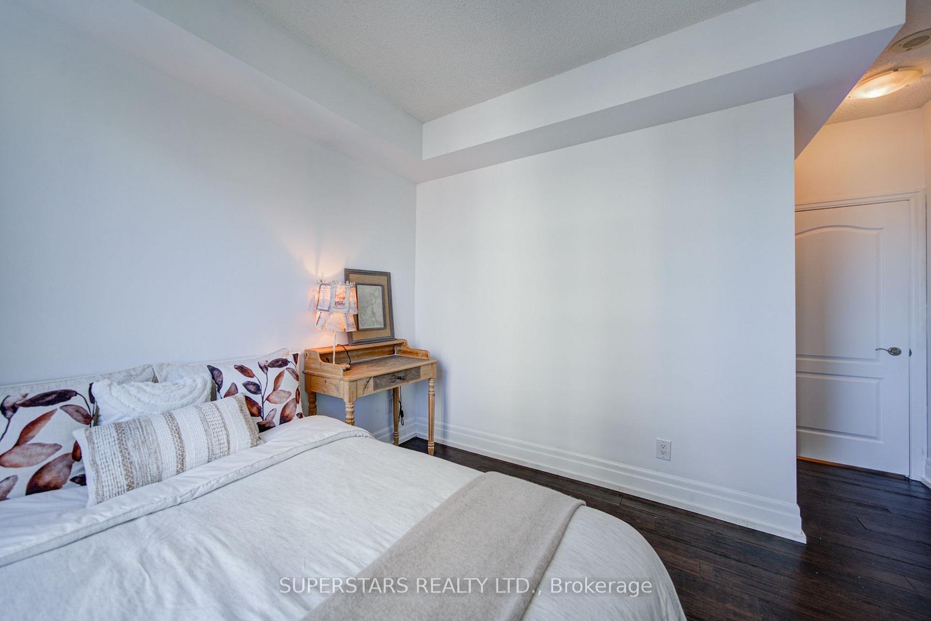 Photo 35 of Unit #2002, 188 Doris Avenue, North York, Willowdale East — HOMEH