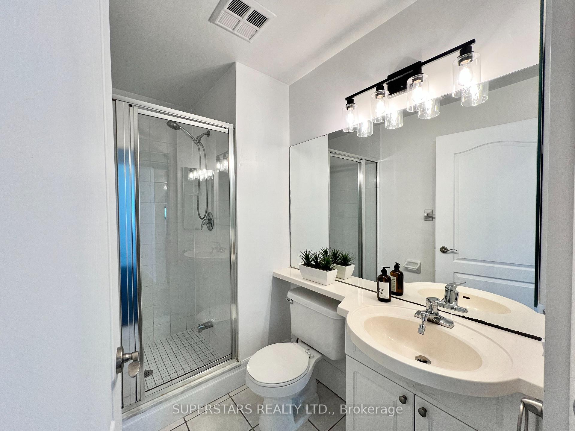 Photo 37 of Unit #2002, 188 Doris Avenue, North York, Willowdale East — HOMEH