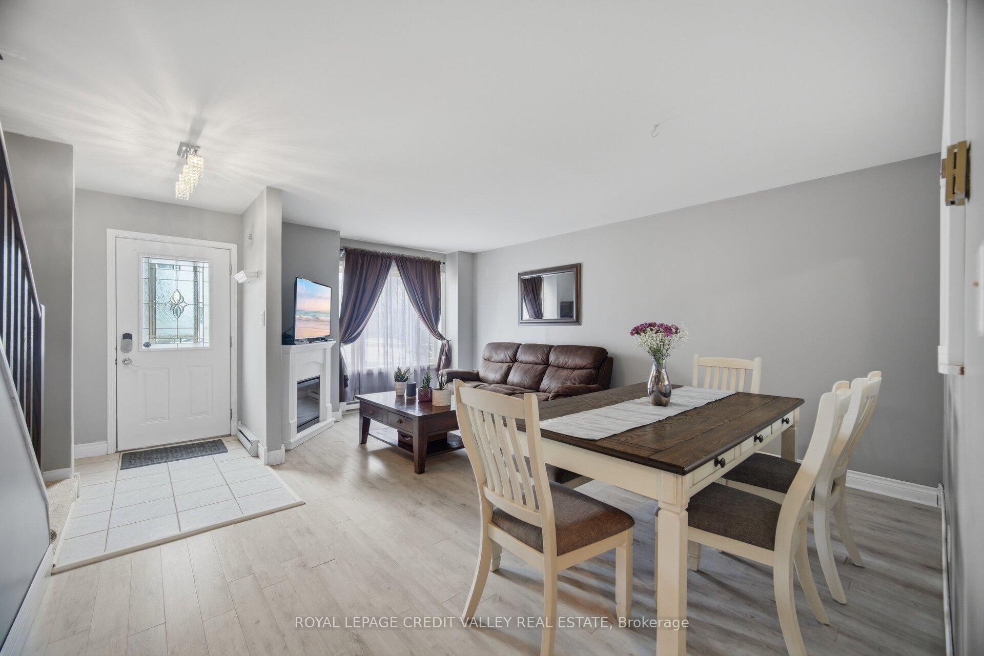 Photo 5 of Unit 4, 2 Parkview Drive, Orangeville — HOMEH