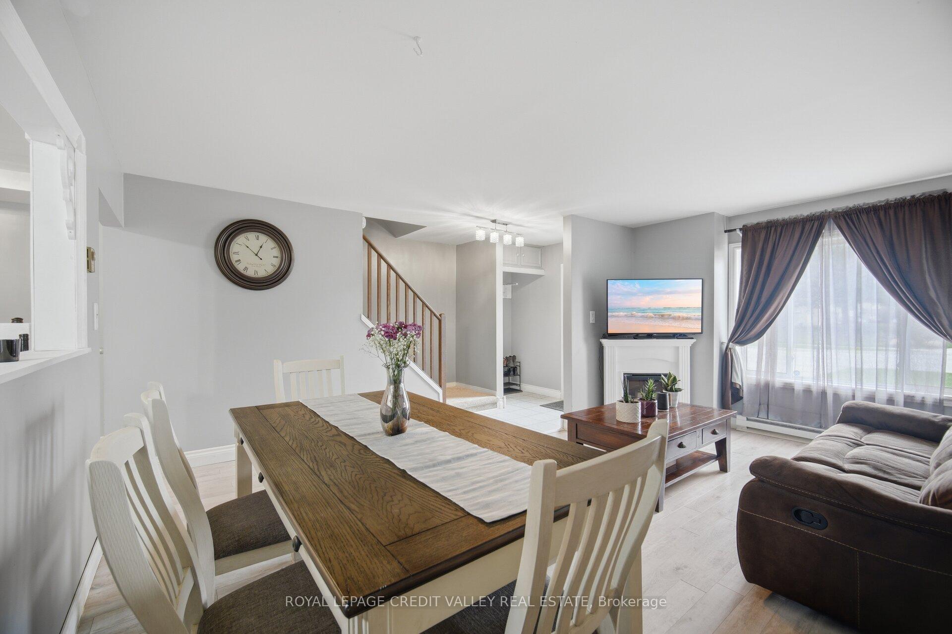 Photo 10 of Unit 4, 2 Parkview Drive, Orangeville — HOMEH