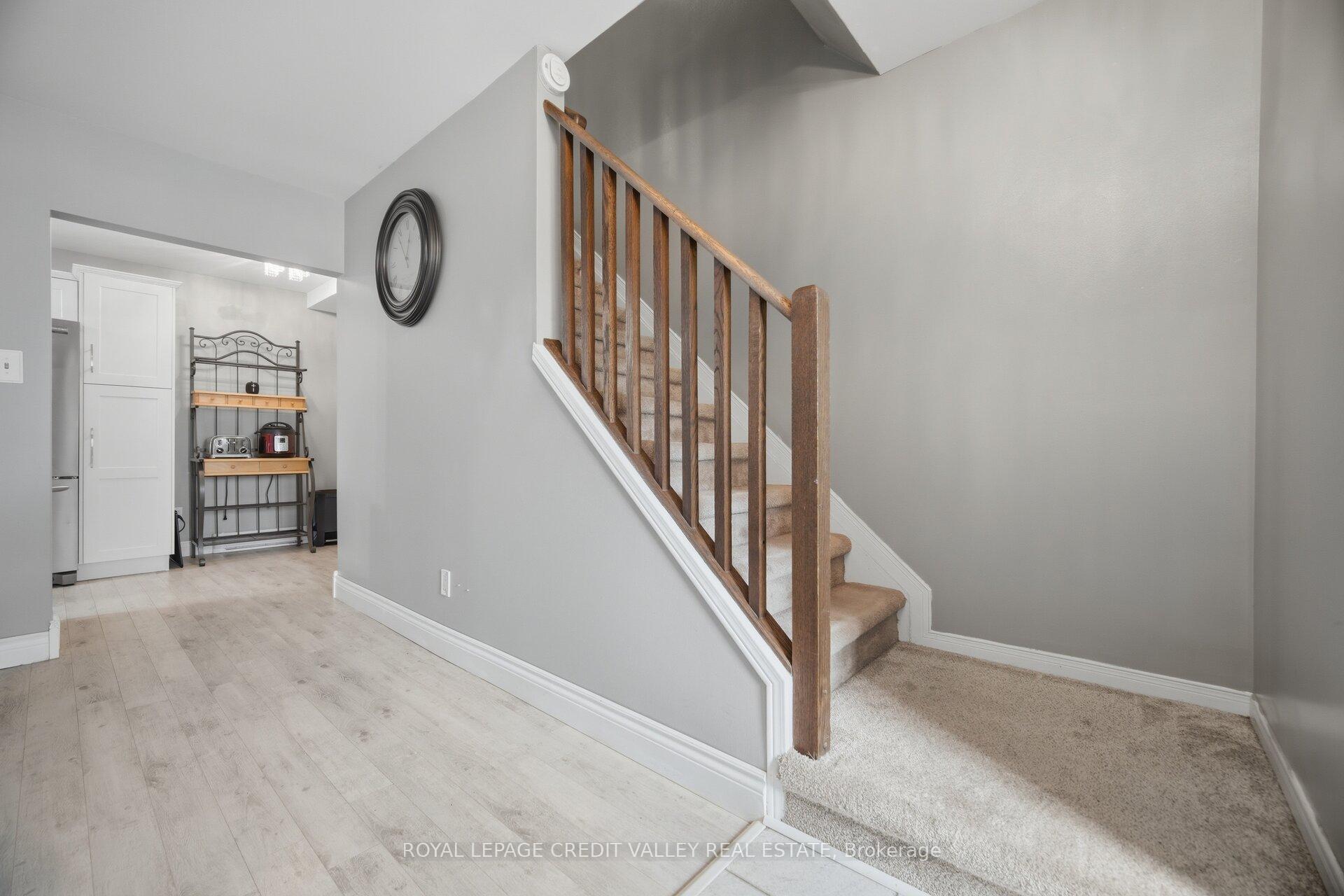 Photo 15 of Unit 4, 2 Parkview Drive, Orangeville — HOMEH