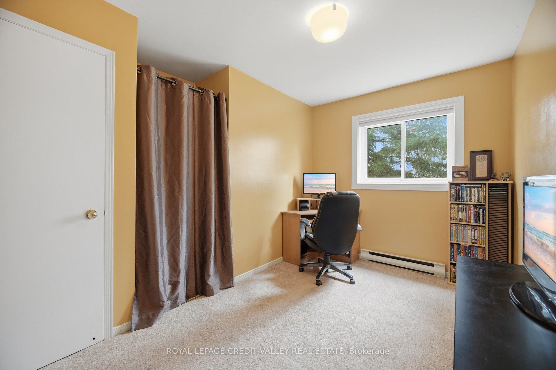 Photo 19 of Unit 4, 2 Parkview Drive, Orangeville — HOMEH