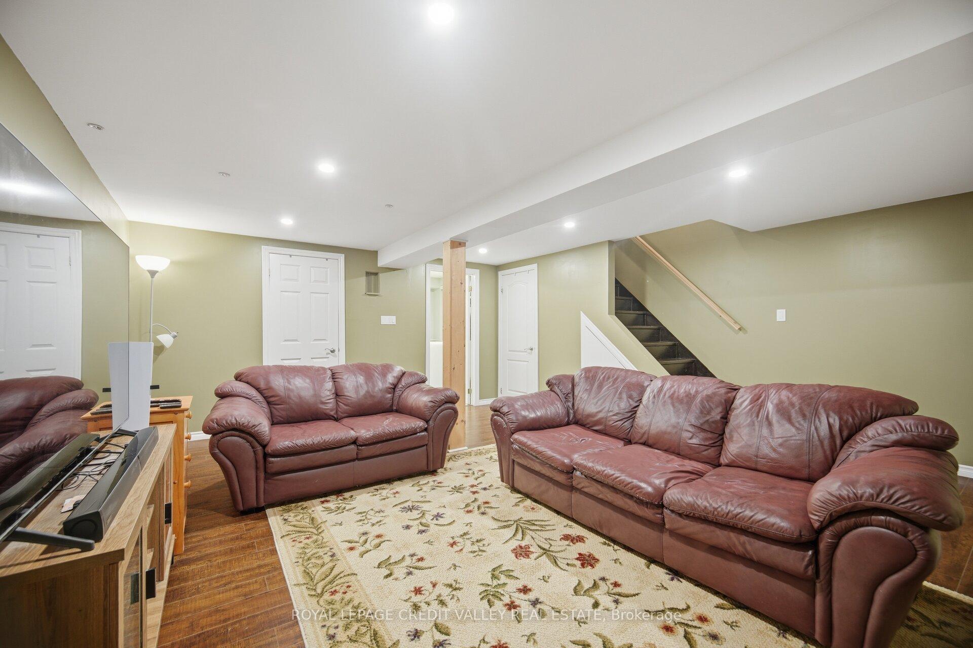 Photo 25 of Unit 4, 2 Parkview Drive, Orangeville — HOMEH