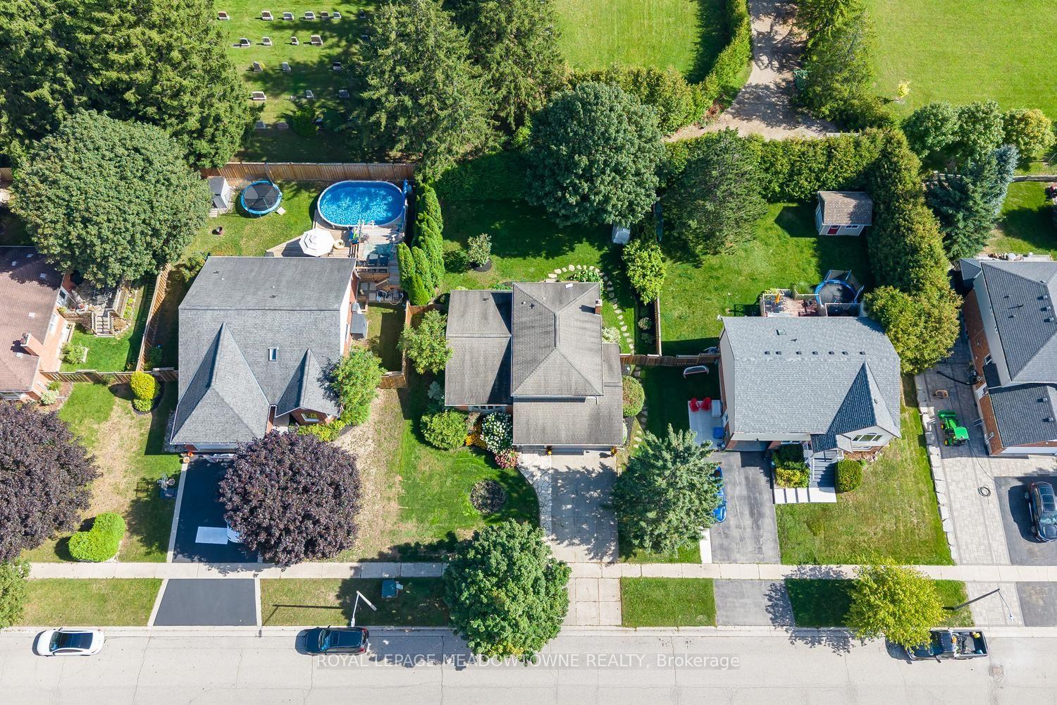 Photo 3 of 164 Henry Street, Guelph/Eramosa, Rockwood — HOMEH