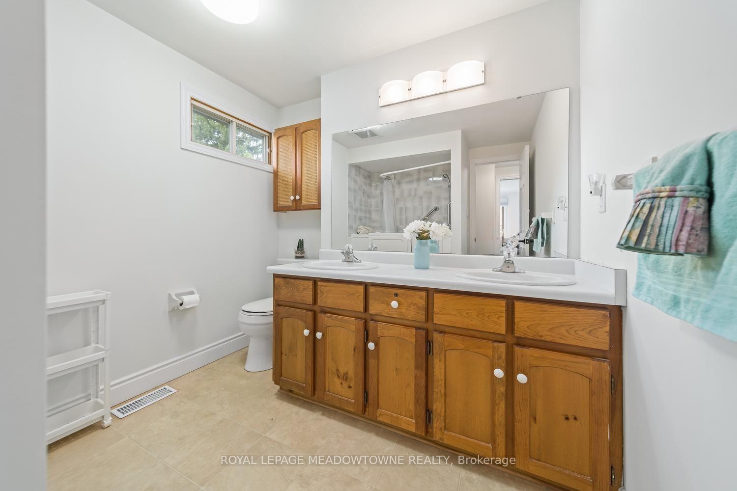 Photo 31 of 164 Henry Street, Guelph/Eramosa, Rockwood — HOMEH