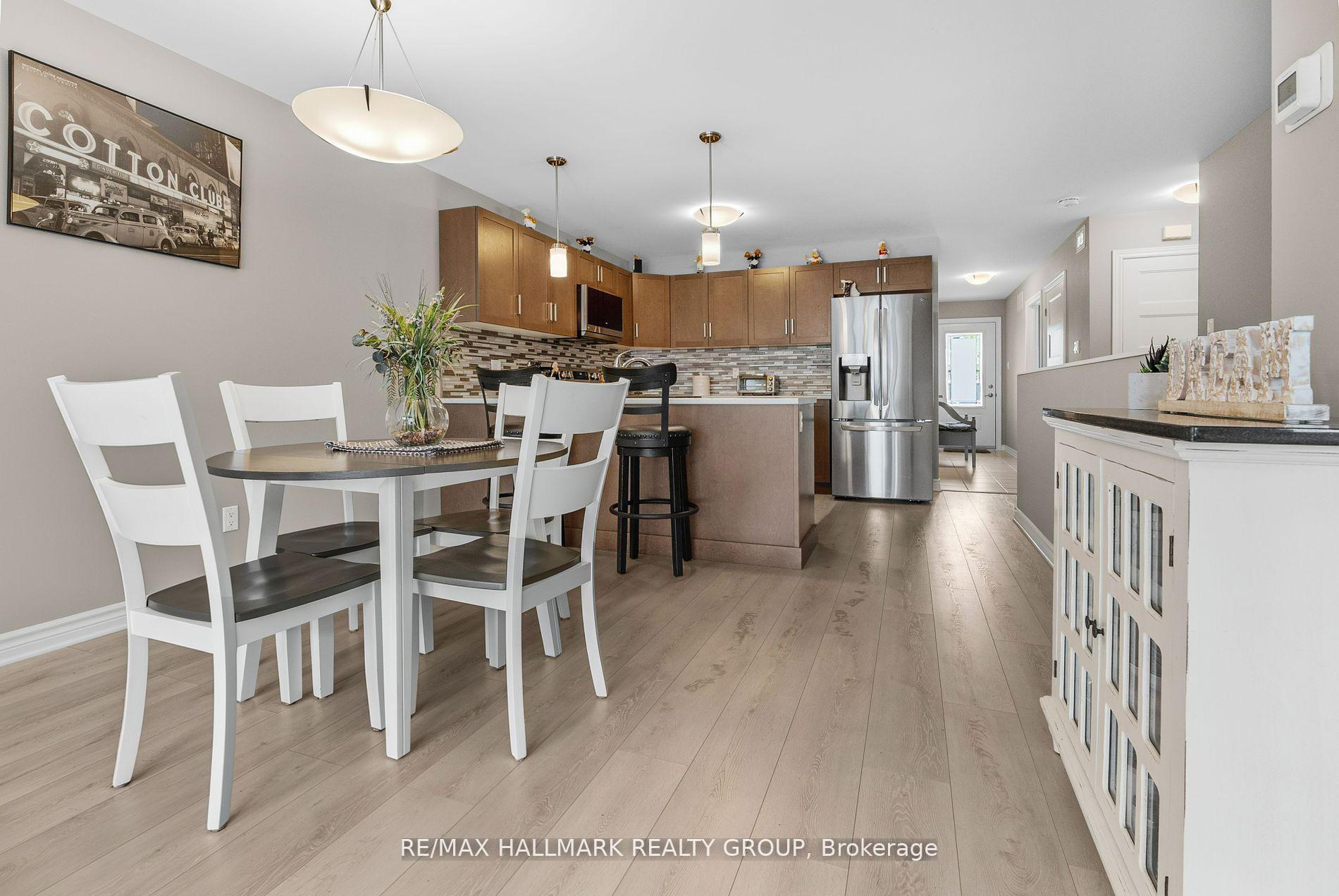 Photo 12 of 92 Seabert Drive, Arnprior, Arnprior — HOMEH