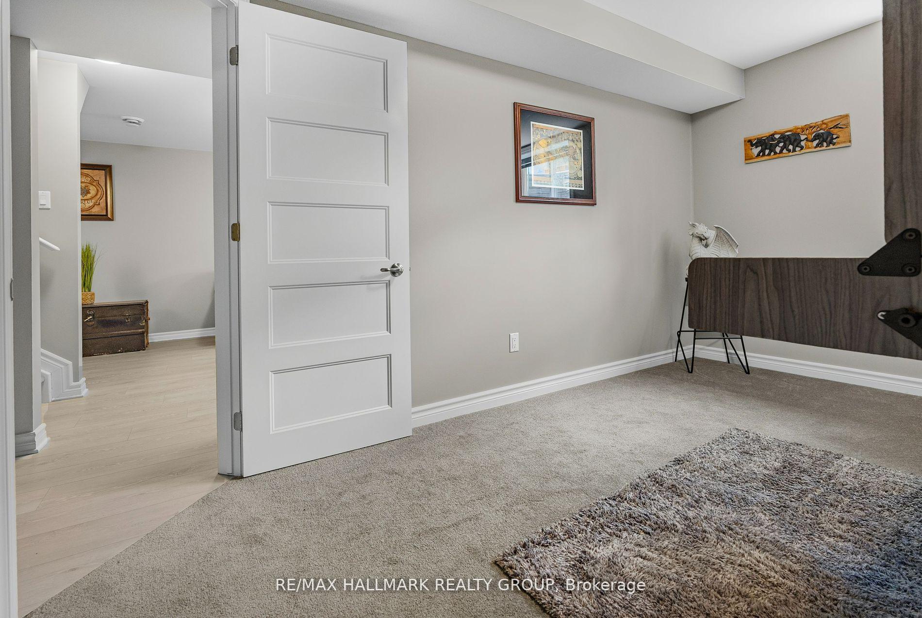 Photo 26 of 92 Seabert Drive, Arnprior, Arnprior — HOMEH