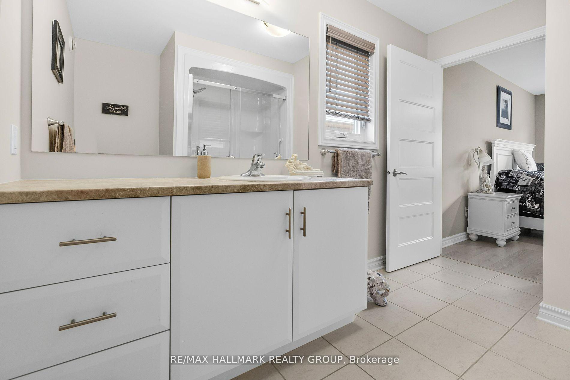 Photo 29 of 92 Seabert Drive, Arnprior, Arnprior — HOMEH
