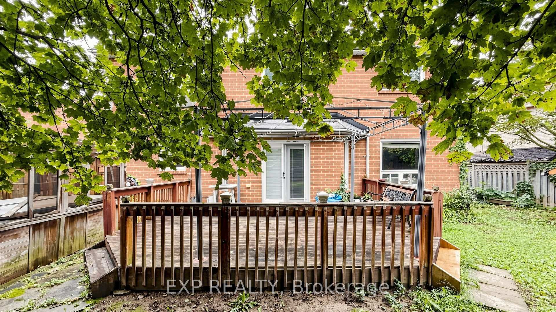 Photo 48 of 28 Hurlbut Place, Cambridge, Fiddlesticks — HOMEH