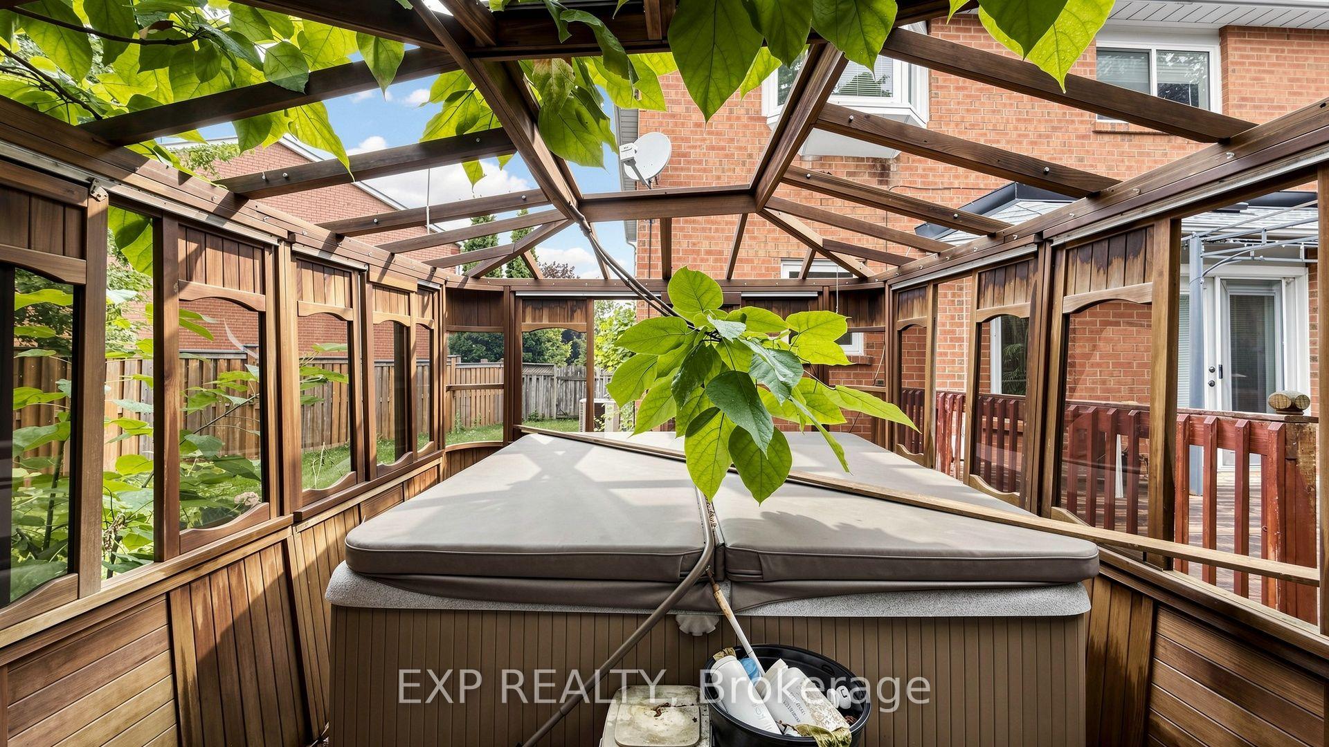 Photo 49 of 28 Hurlbut Place, Cambridge, Fiddlesticks — HOMEH