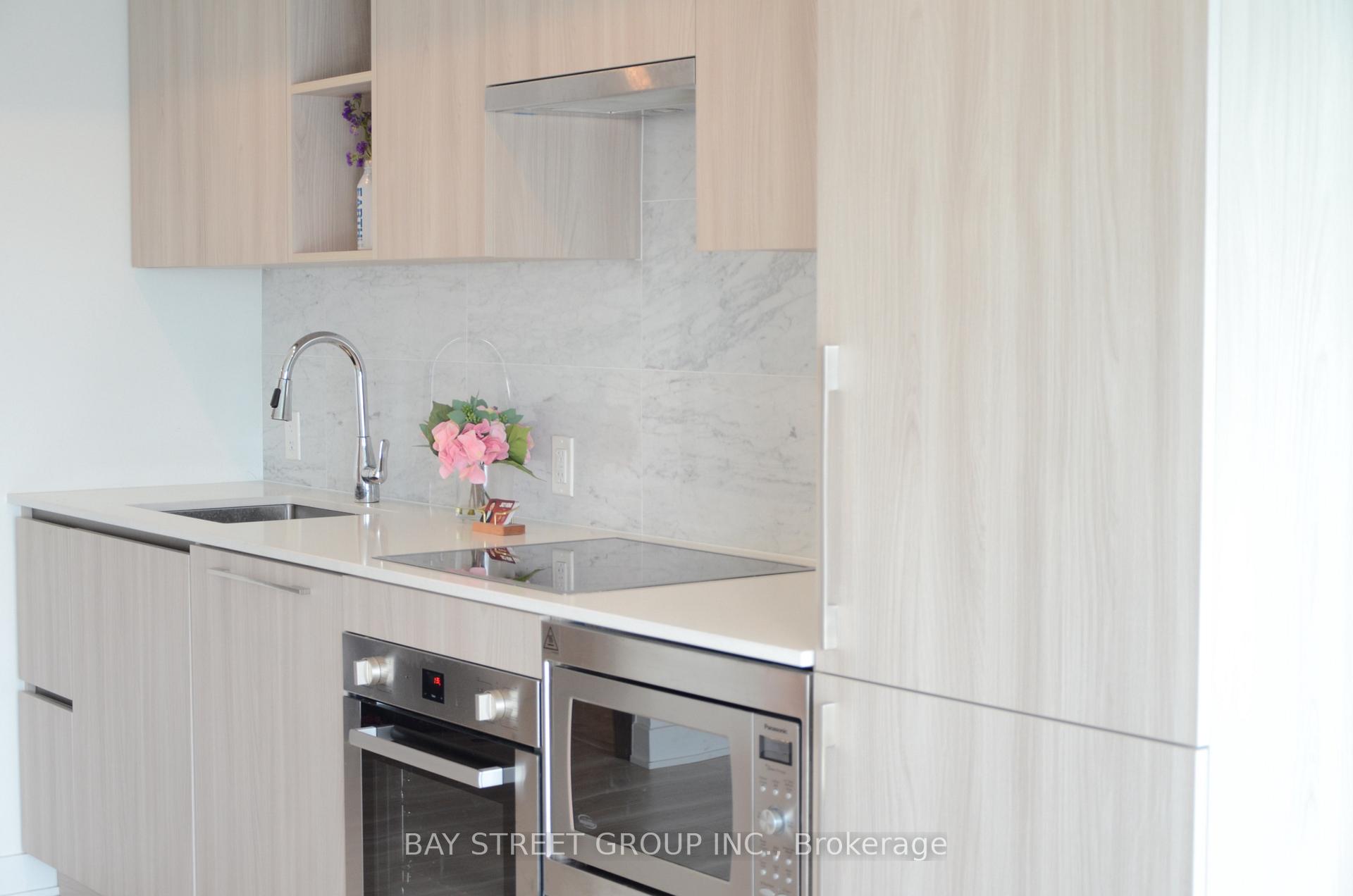 Photo 2 of Unit #1716, 17 Bathurst Street, Toronto, Waterfront Communities — HOMEH
