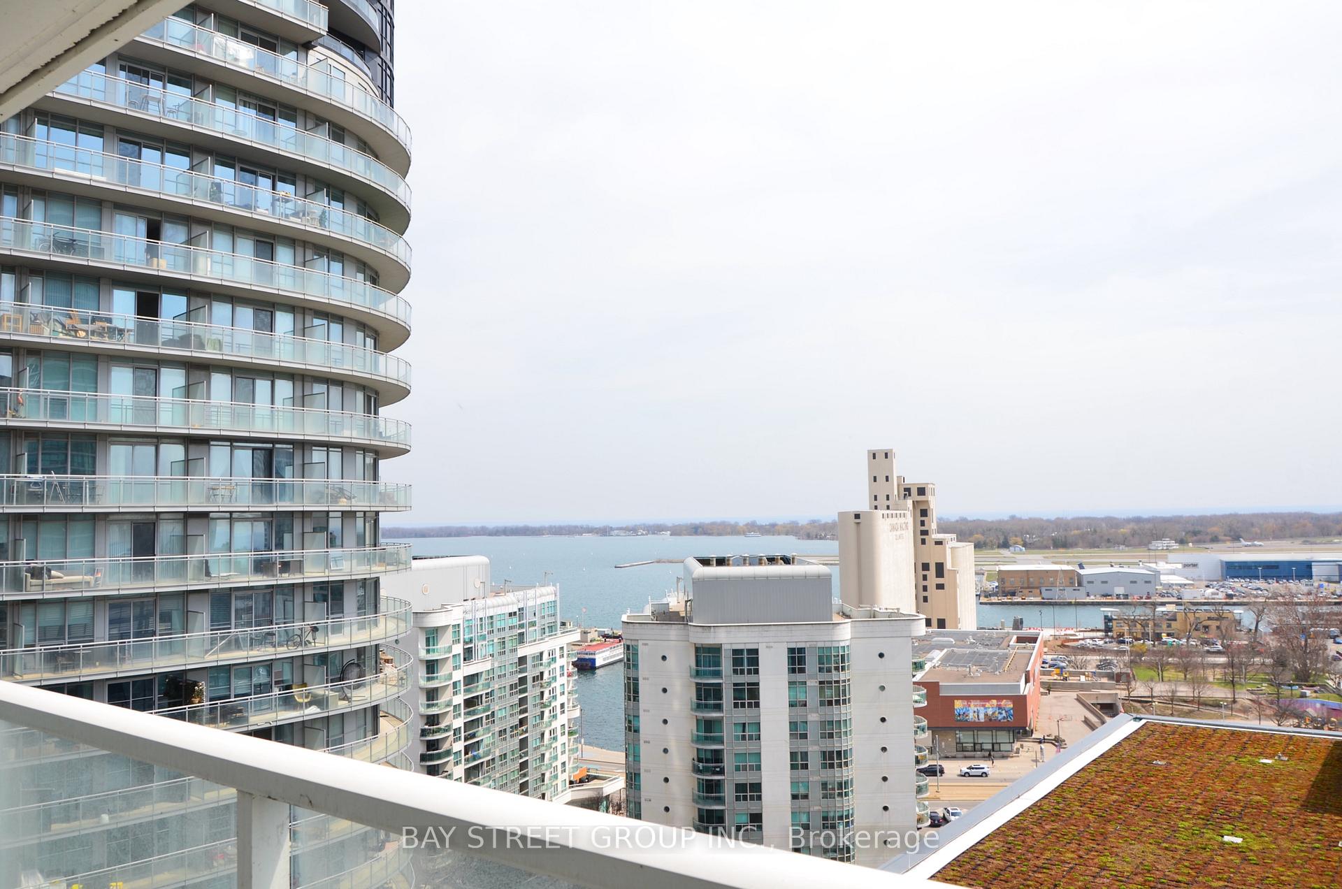 Photo 9 of Unit #1716, 17 Bathurst Street, Toronto, Waterfront Communities — HOMEH