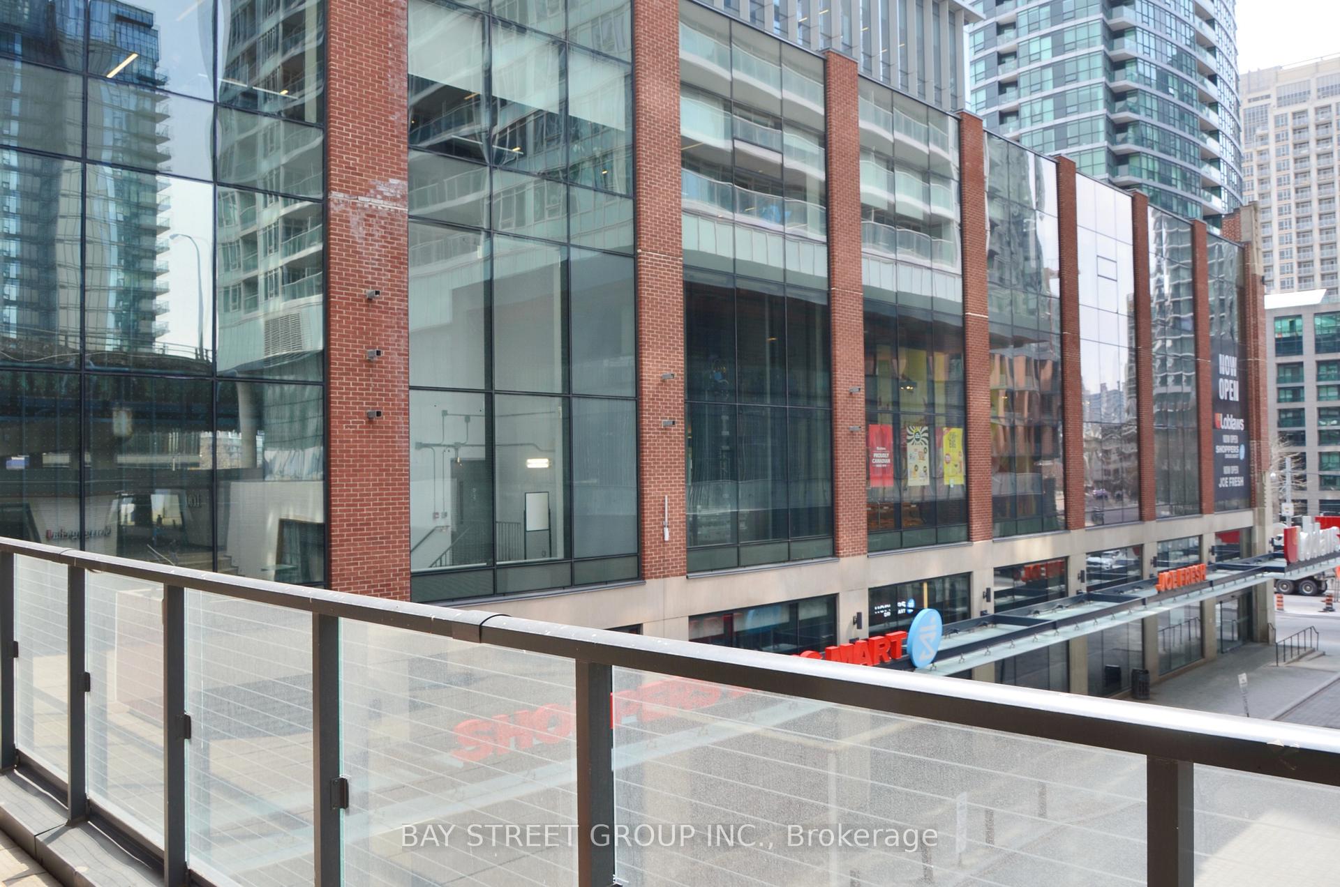 Photo 16 of Unit #1716, 17 Bathurst Street, Toronto, Waterfront Communities — HOMEH