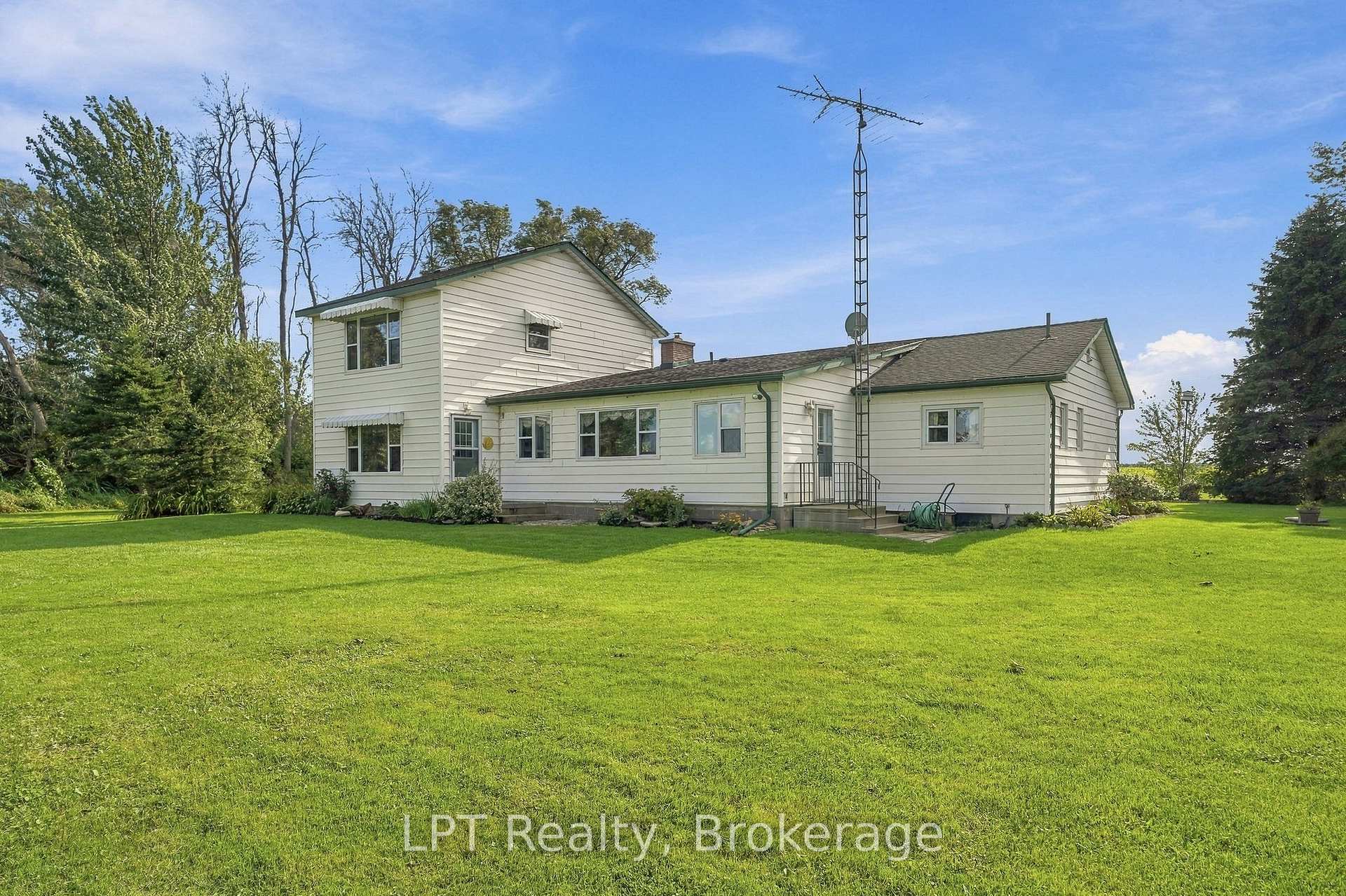 Photo 27 of 159 Point Pleasant Lane, Prince Edward County, North Marysburg Ward — HOMEH