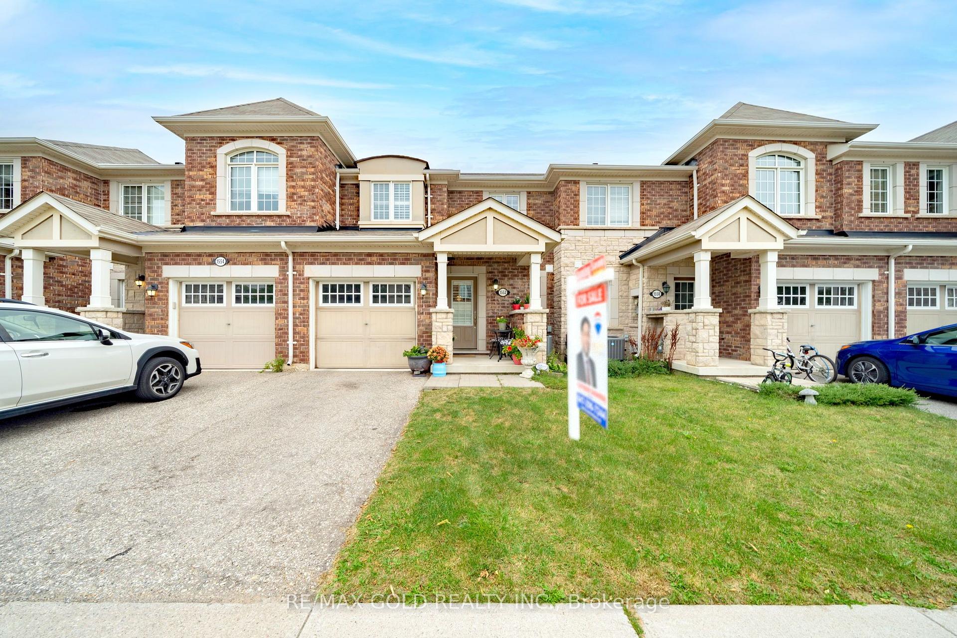 Photo 1 of 1552 Gainer Crescent, Milton, Clarke — HOMEH