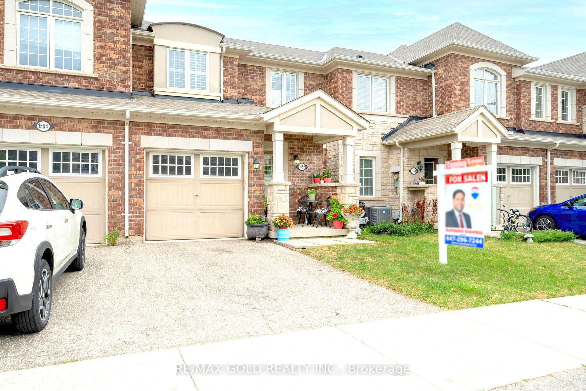 Photo 2 of 1552 Gainer Crescent, Milton, Clarke — HOMEH
