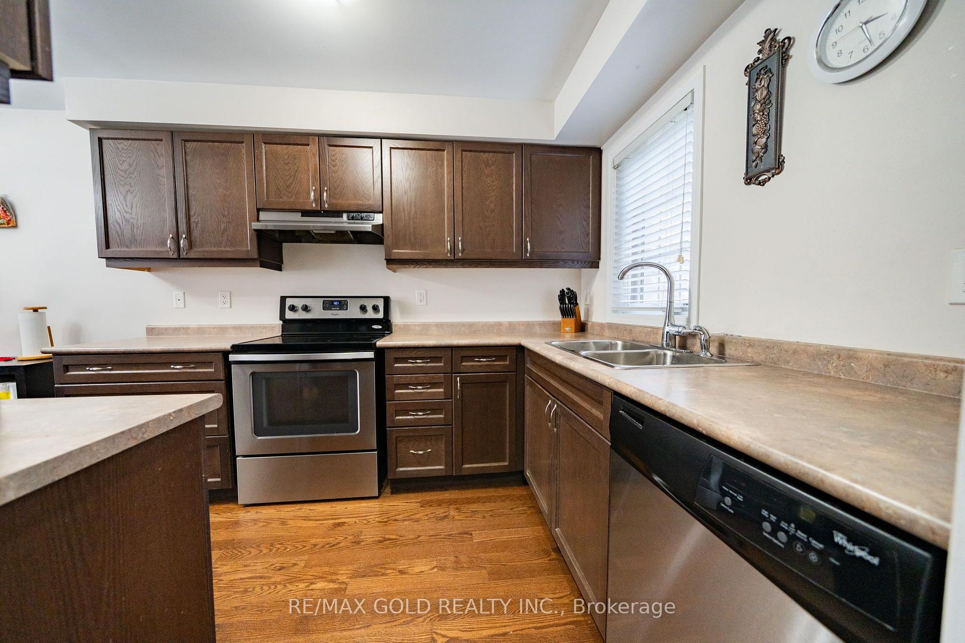 Photo 6 of 1552 Gainer Crescent, Milton, Clarke — HOMEH