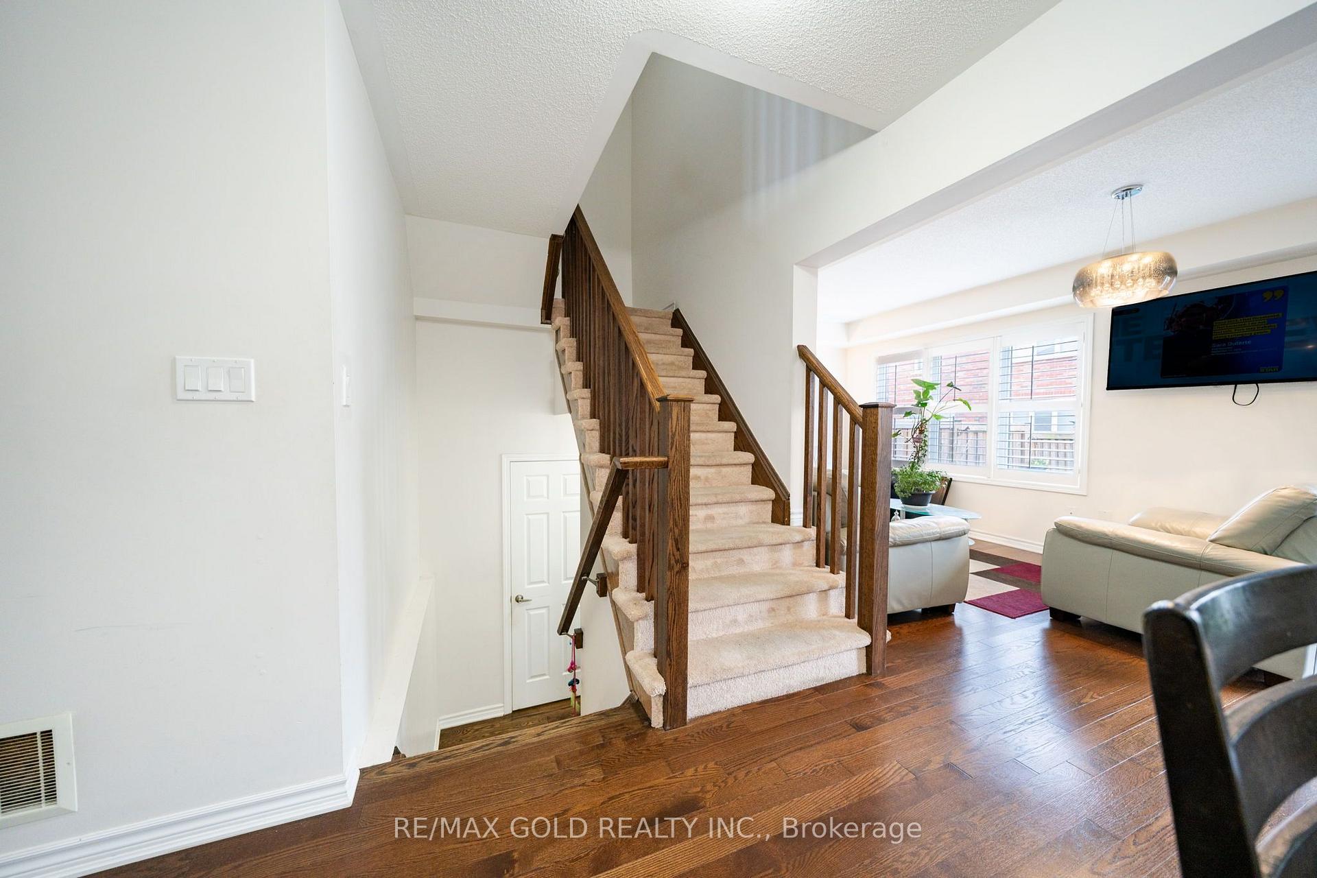 Photo 17 of 1552 Gainer Crescent, Milton, Clarke — HOMEH