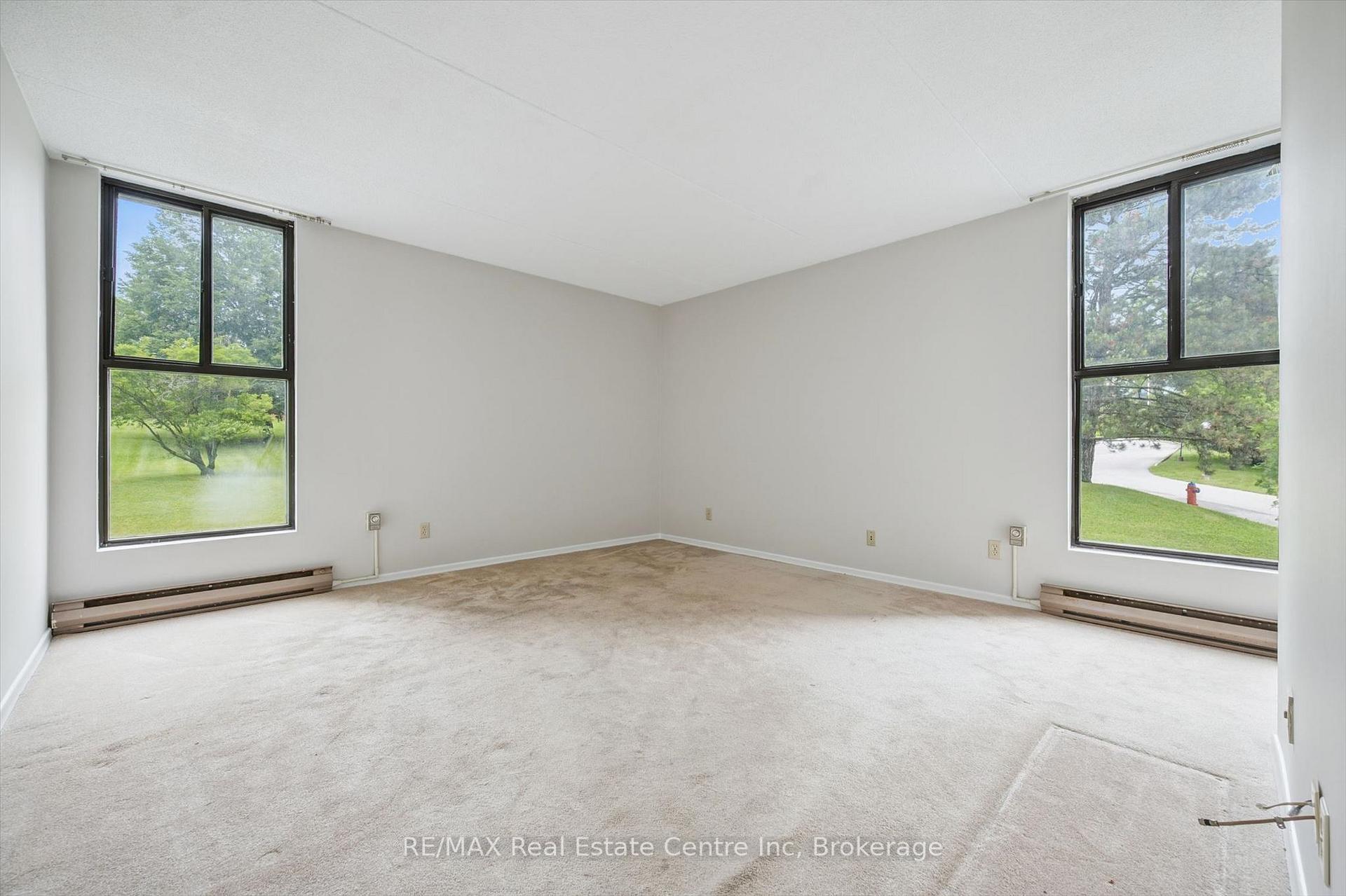 Photo 16 of Unit 201, 22 Marilyn Drive, Guelph, Riverside Park — HOMEH