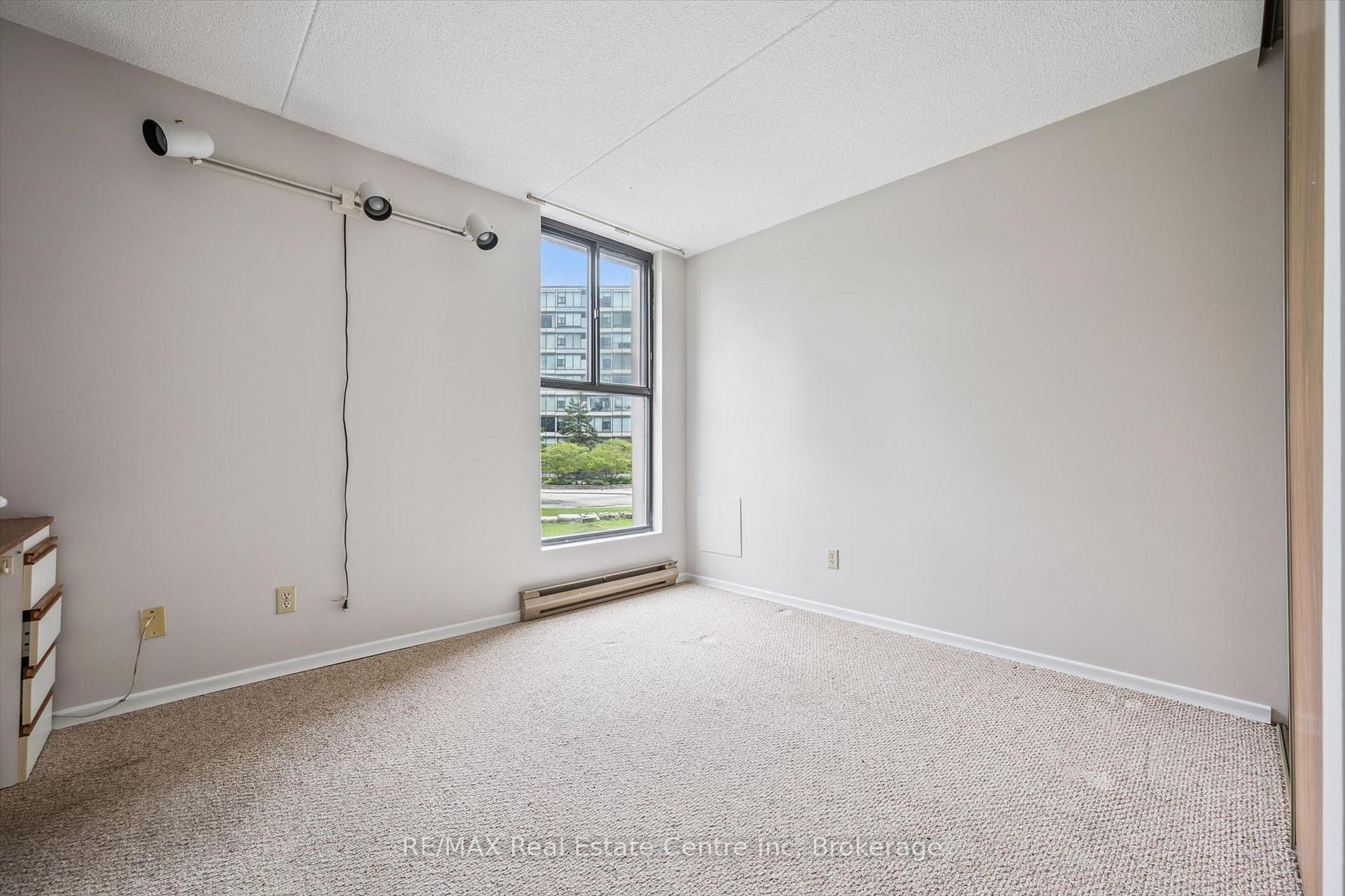 Photo 20 of Unit 201, 22 Marilyn Drive, Guelph, Riverside Park — HOMEH