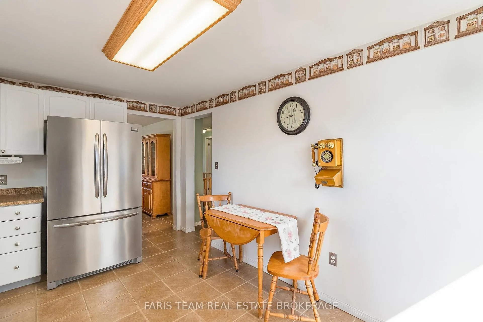 Photo 10 of 57 Wessenger Drive, Barrie, Holly — HOMEH