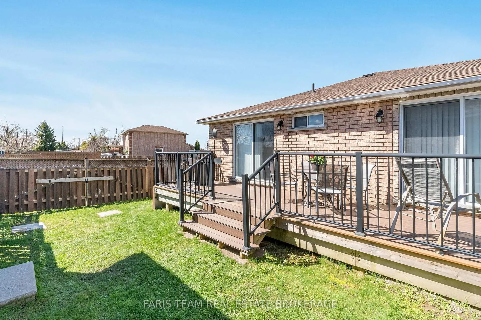 Photo 37 of 57 Wessenger Drive, Barrie, Holly — HOMEH
