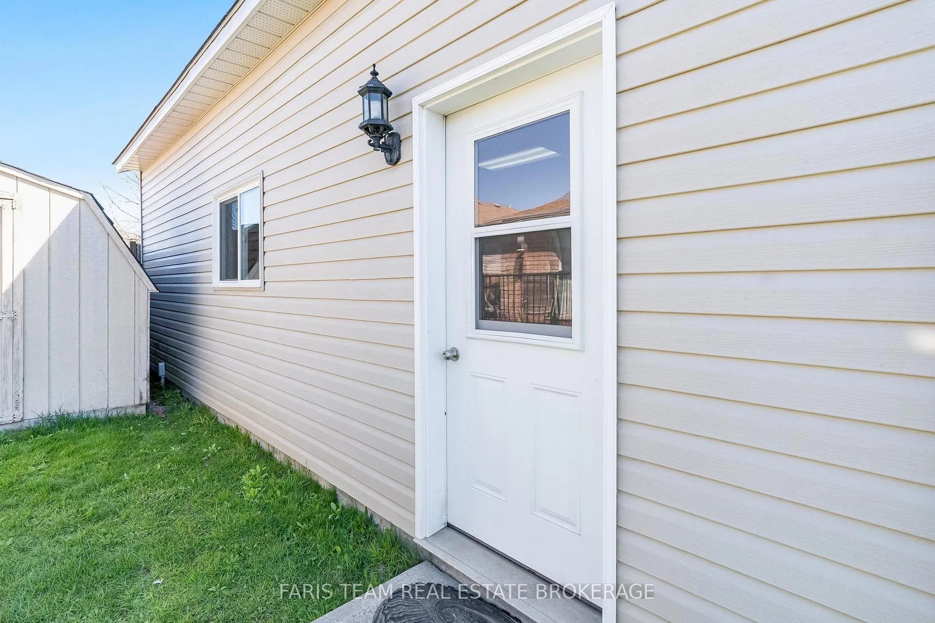 Photo 40 of 57 Wessenger Drive, Barrie, Holly — HOMEH