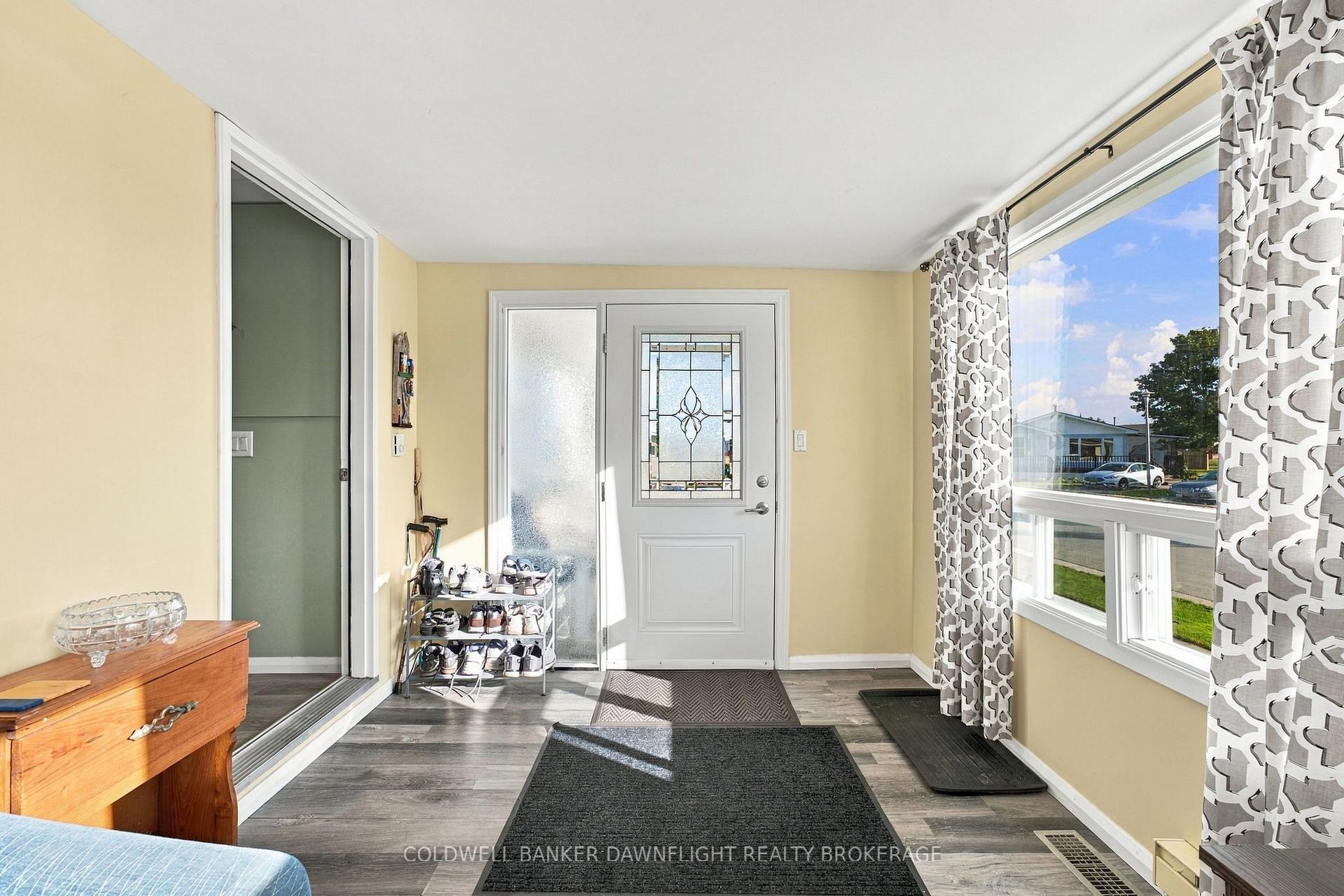 Photo 9 of 29 Redford Drive, South Huron, Exeter — HOMEH