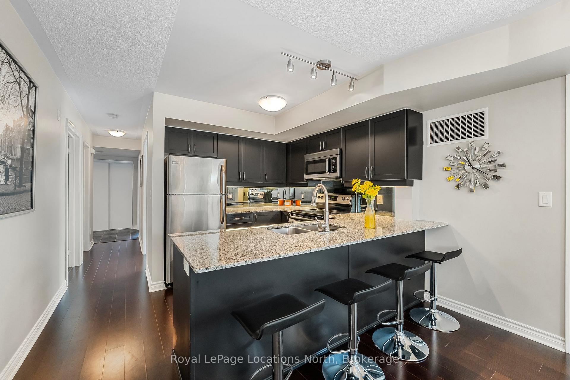 Photo 7 of Unit 201, 4 Brandy Lane Drive, Collingwood — HOMEH