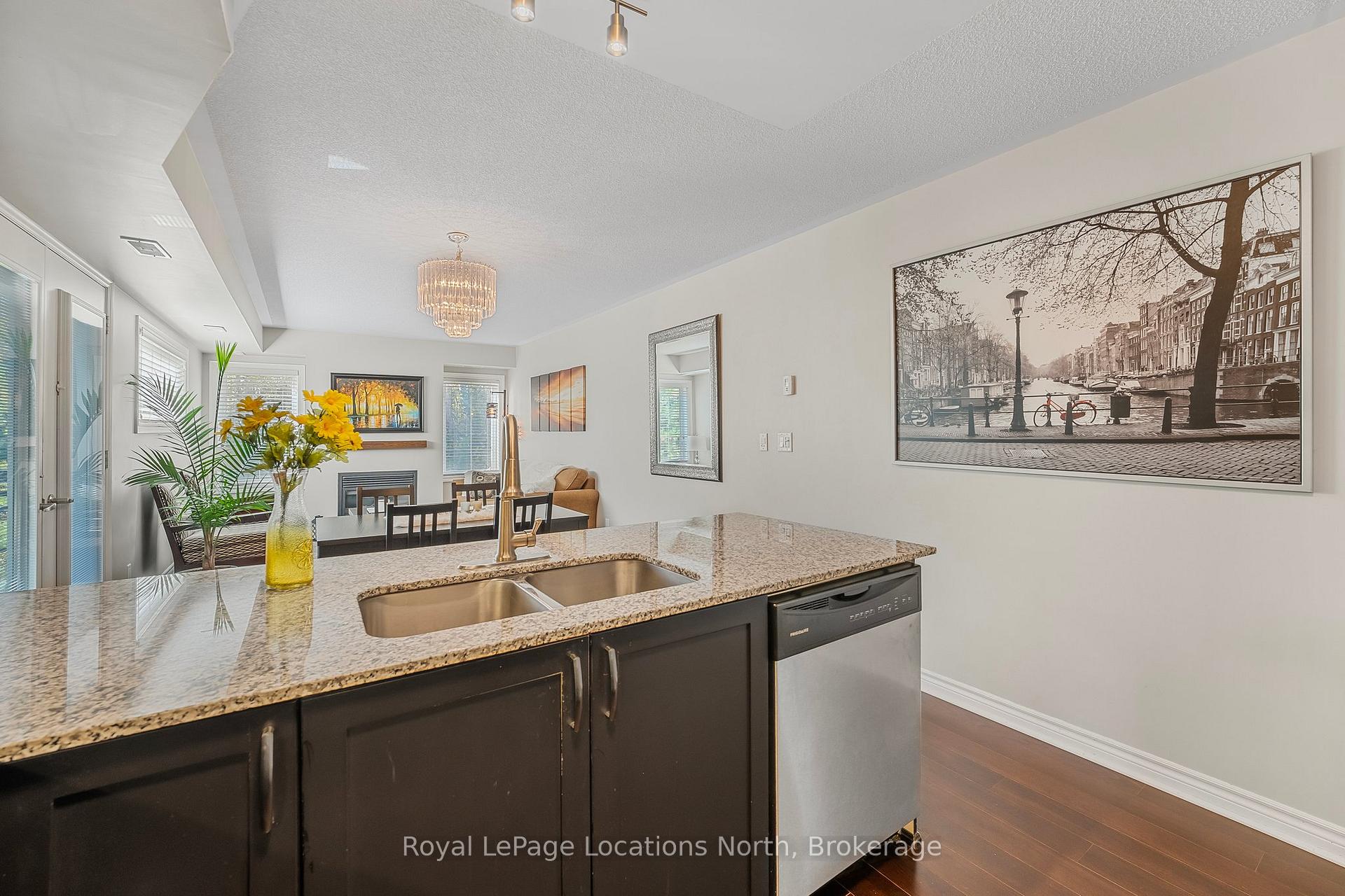 Photo 11 of Unit 201, 4 Brandy Lane Drive, Collingwood — HOMEH