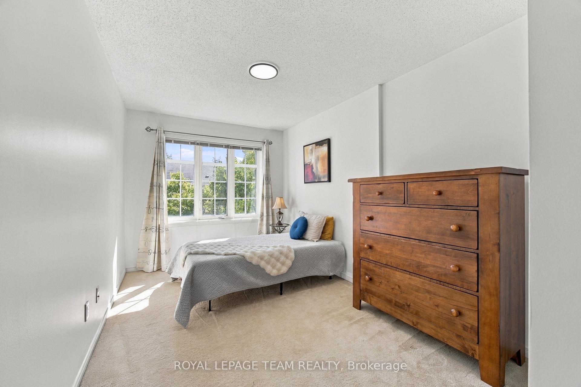 Photo 74 of 135 Gatespark Private, Ottawa, Kanata - Kanata Lakes/Heritage Hills — HOMEH