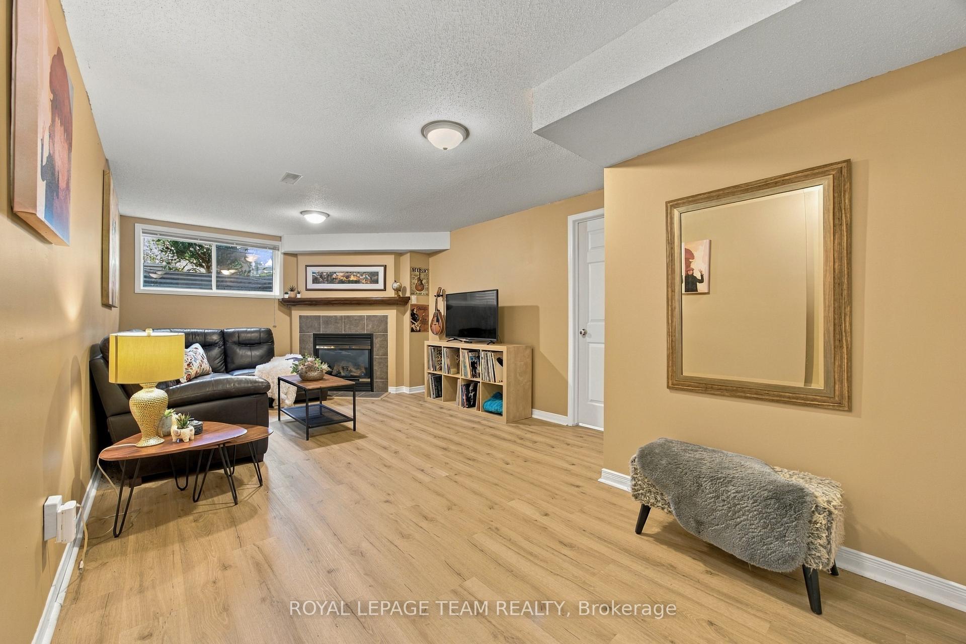 Photo 95 of 135 Gatespark Private, Ottawa, Kanata - Kanata Lakes/Heritage Hills — HOMEH